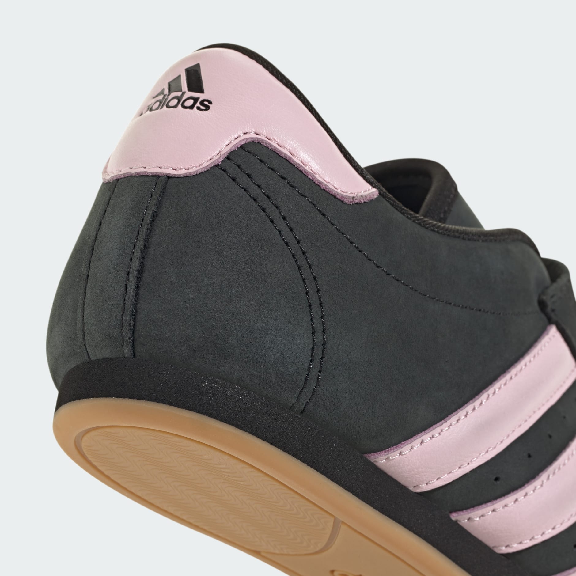 Adidas Taekwondo 運動鞋