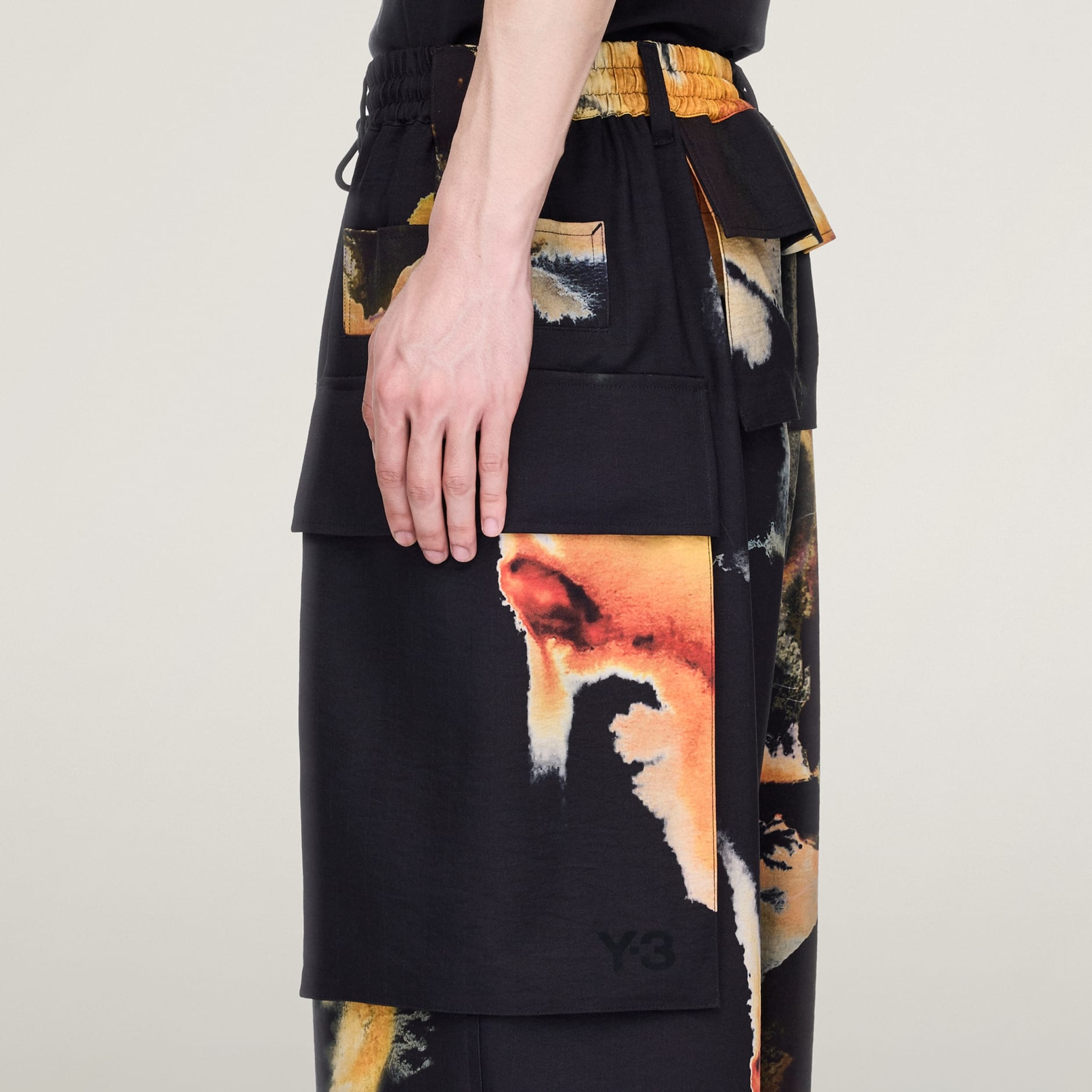 Pantaloni cargo sport Y-3 AOP de uniformă