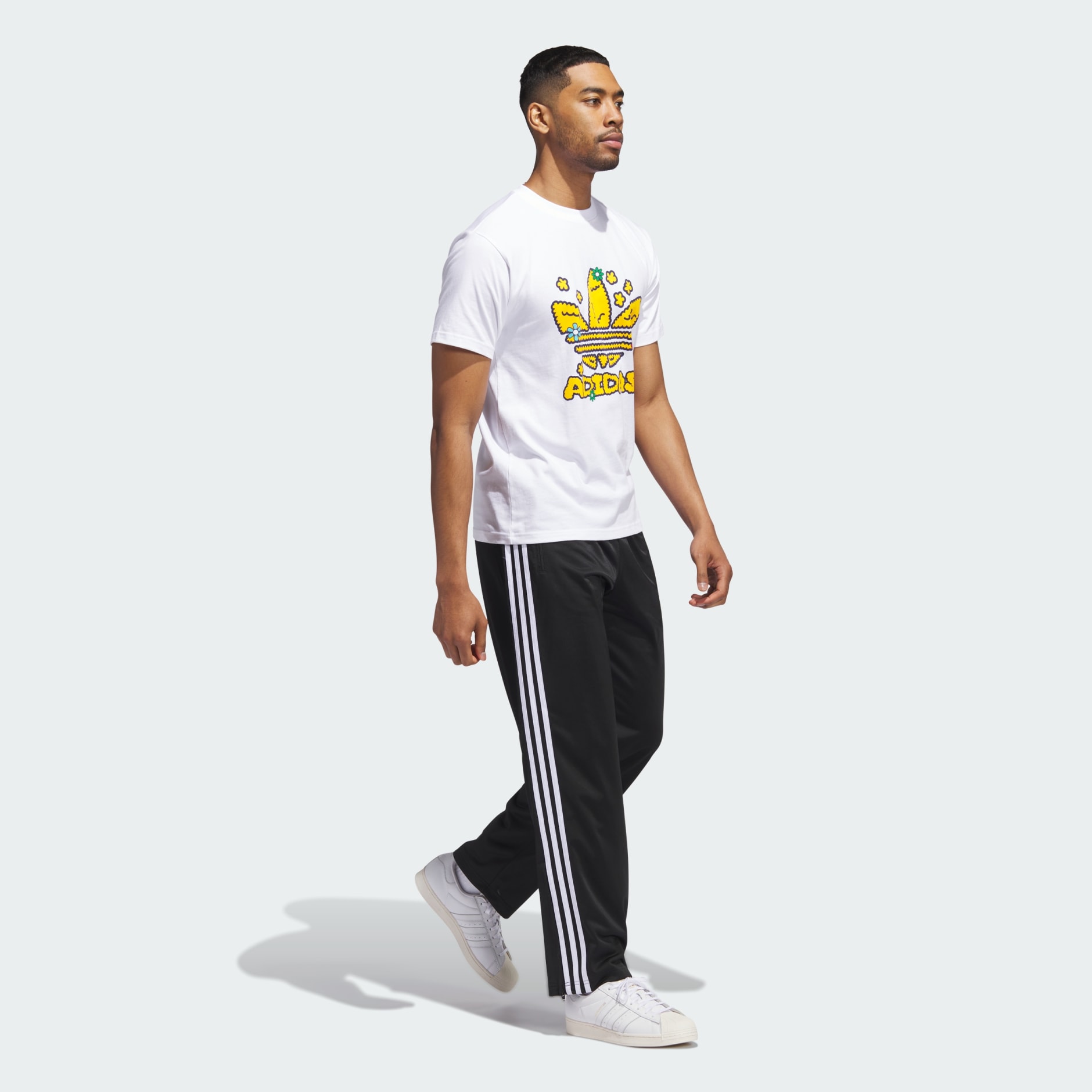 Collegiate Stacked Trefoil Tee