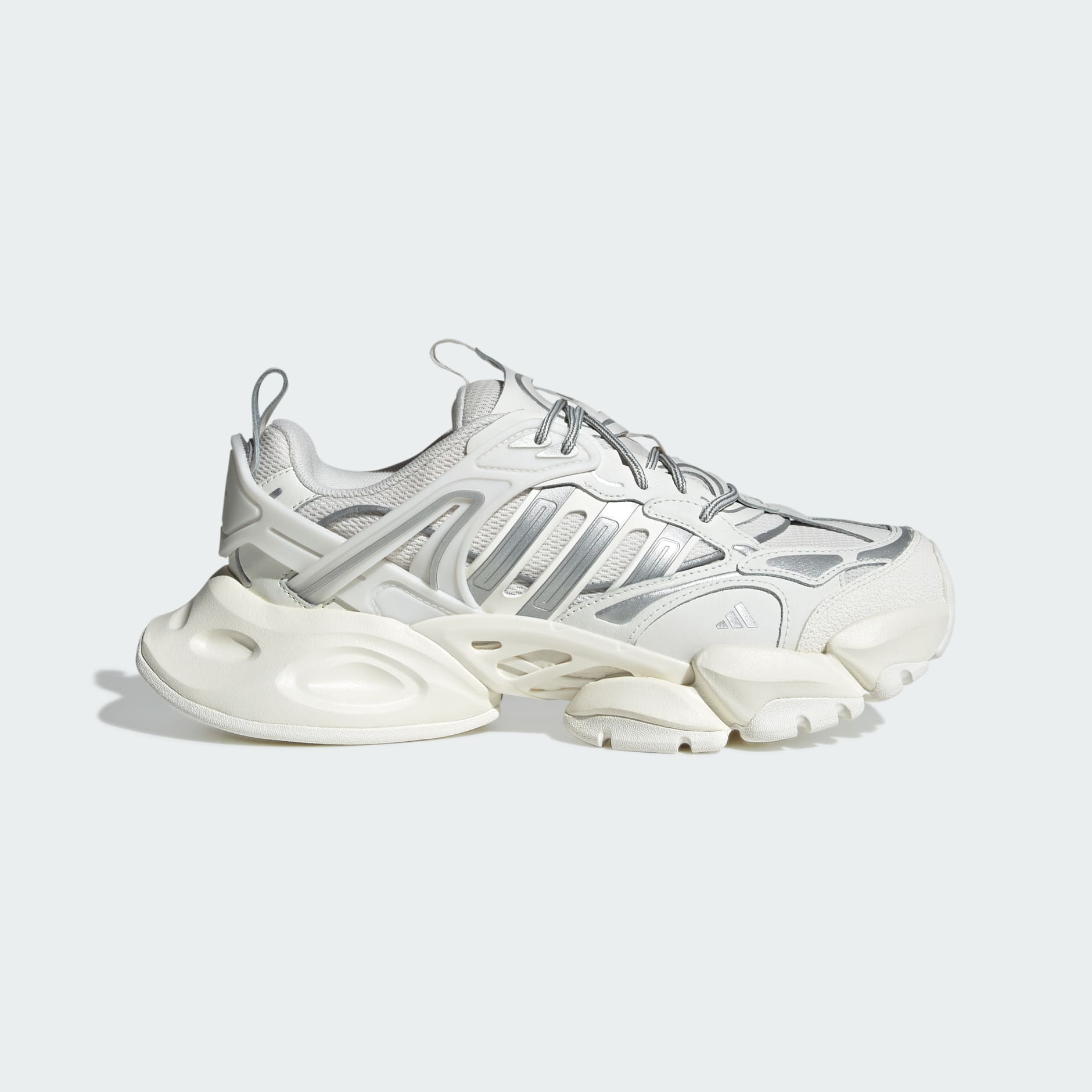 XLG Runner Deluxe Shoes