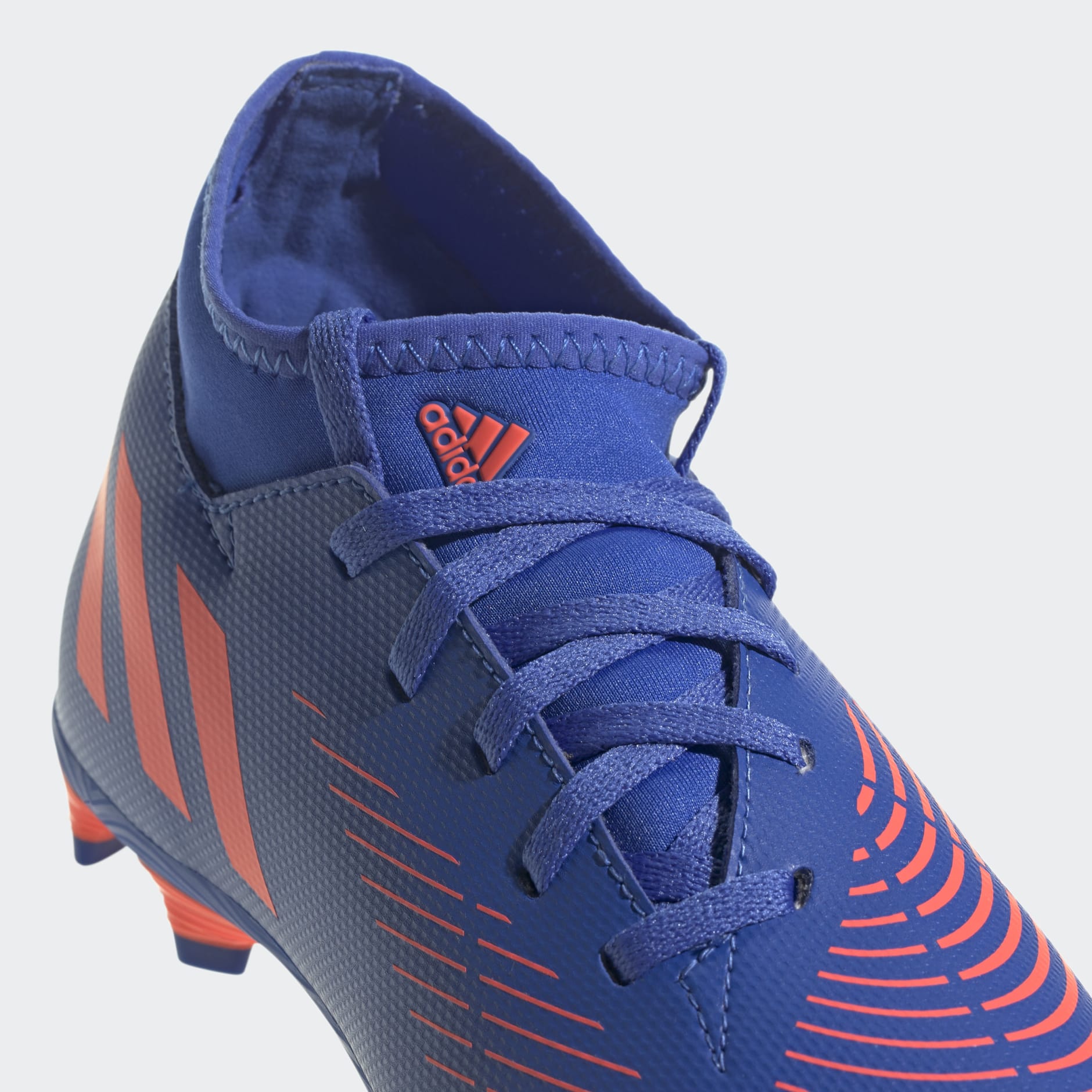 Predator Edge.4 Sock Flexible Ground Boots