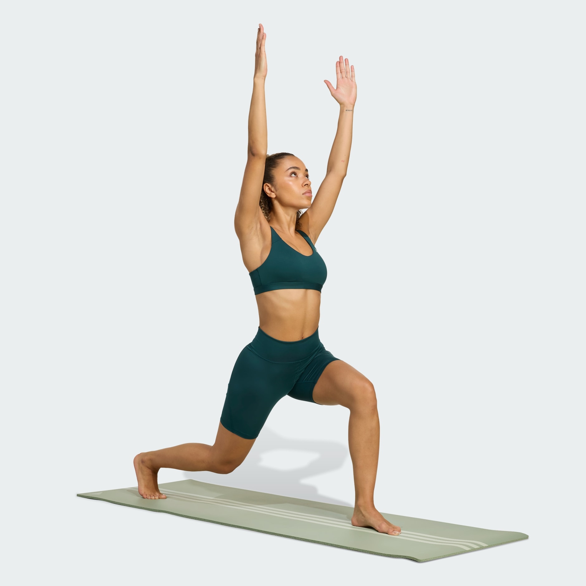 All Me Essentials 7-Inch Short Leggings