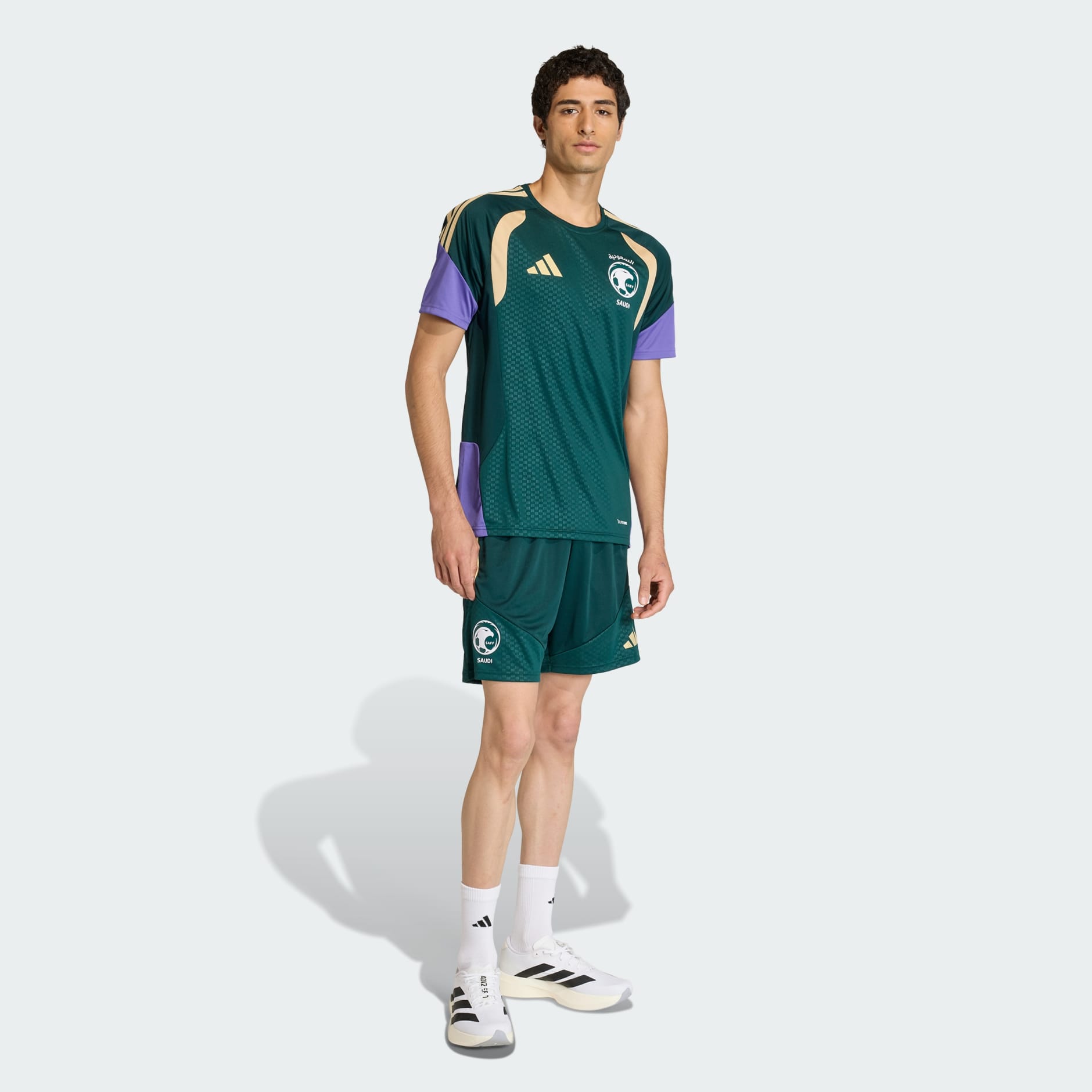 شورت تدريب المنتخب السعودي لعام 2026 من تشكيلة Tiro