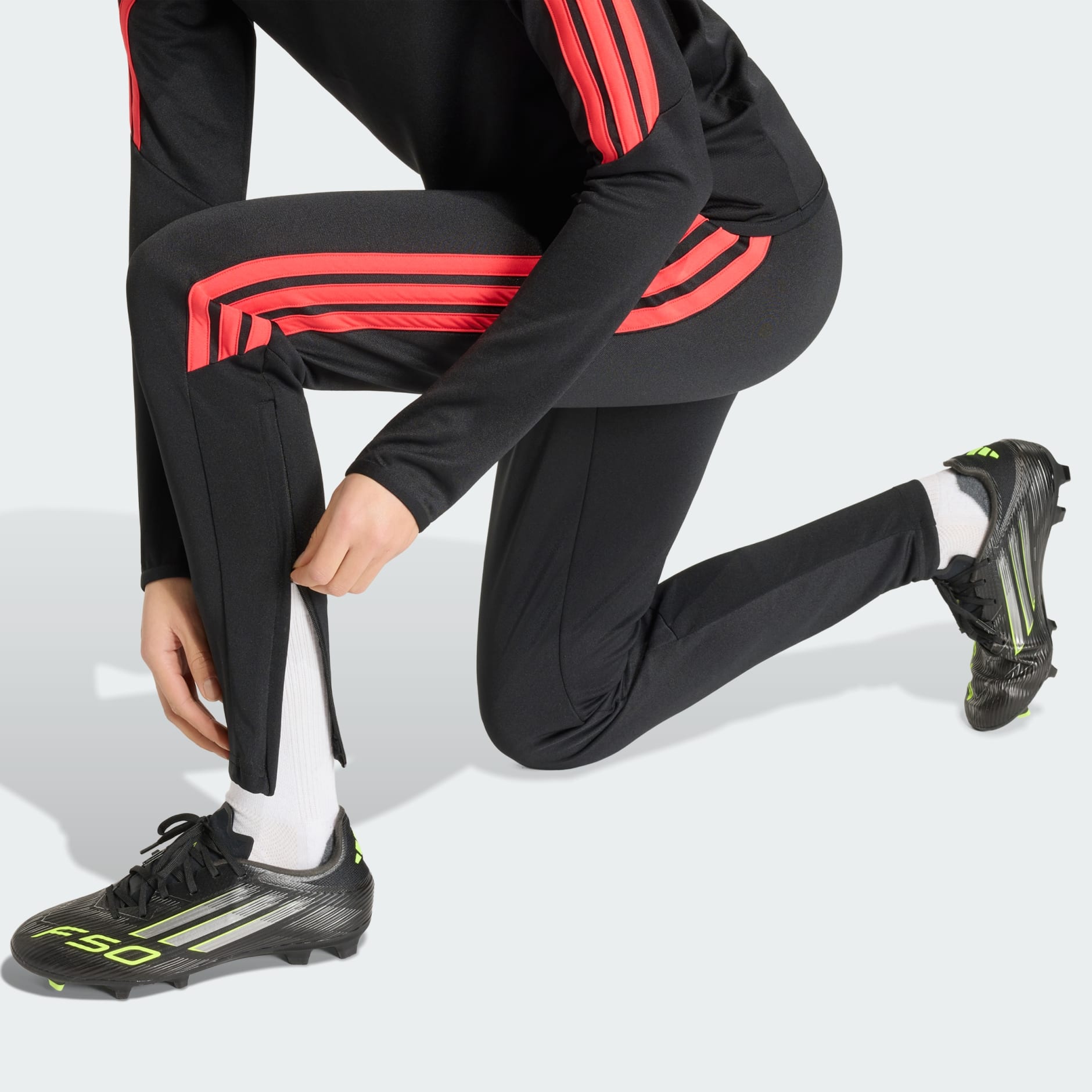 Pantaloni standard de antrenament Tiro26 League