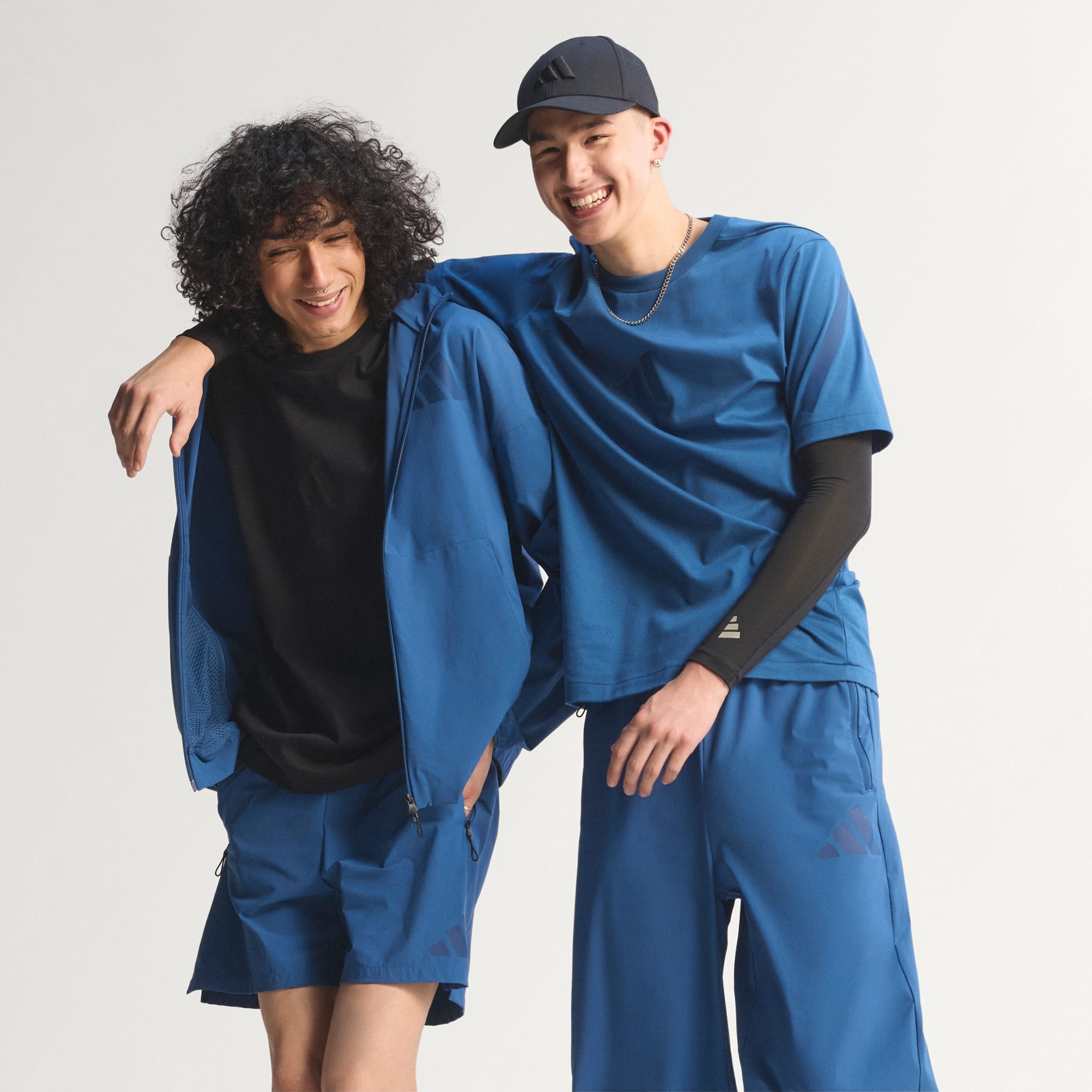 PANTALONI ADIDAS Z.N.E. WOVEN