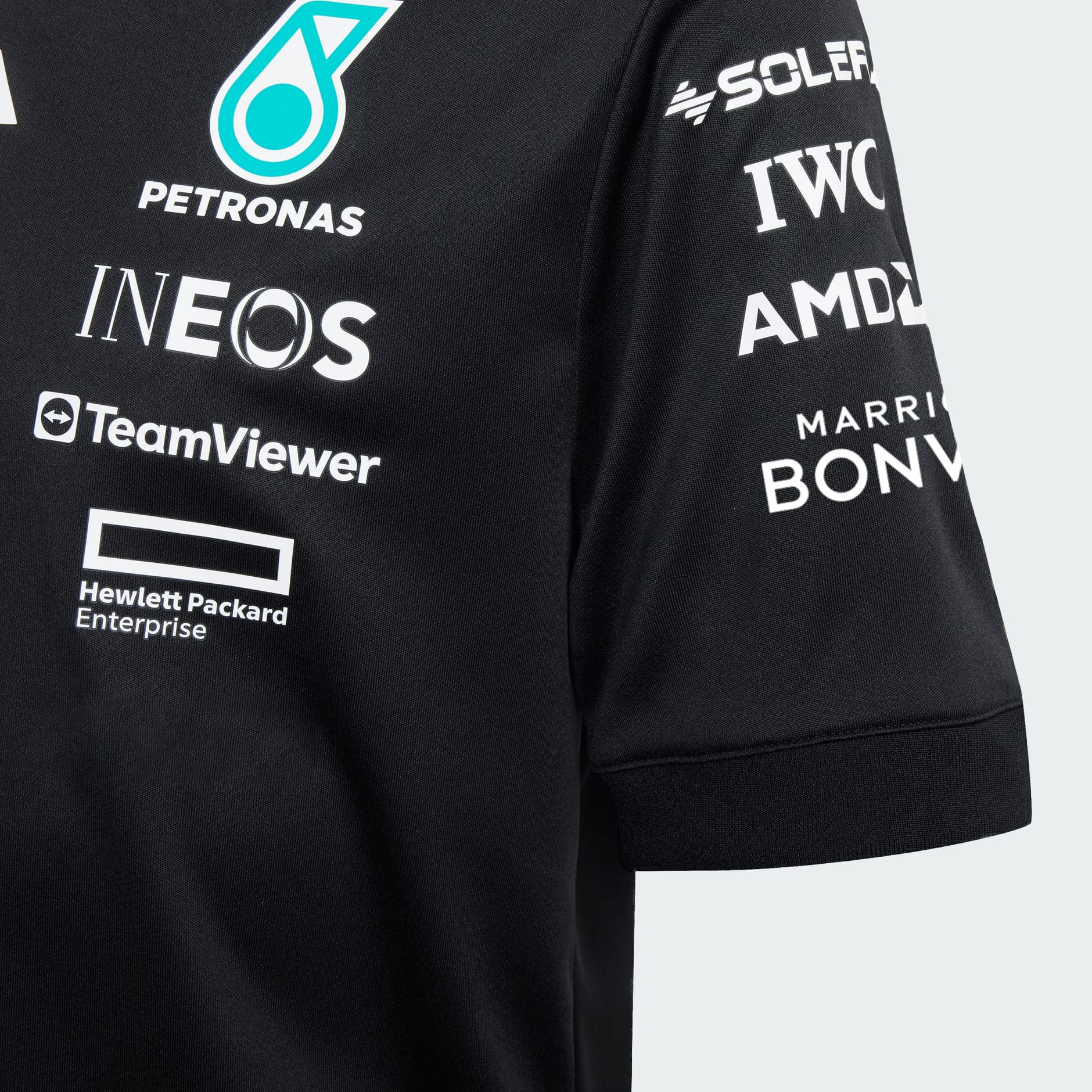 DRES ZA VOZAČE MERCEDES - AMG PETRONAS FORMULA ONE TEAM