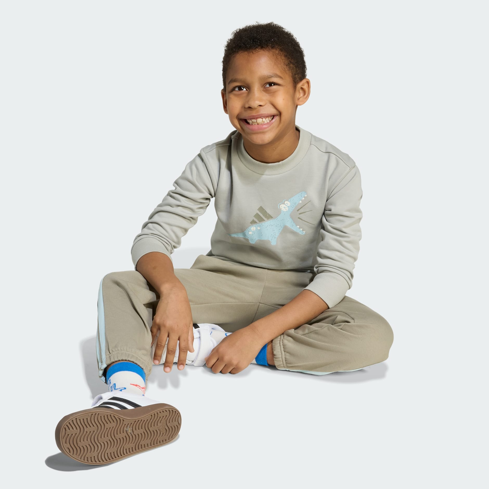 當季必備 Adiraptor 絨毛跑步休閒童裝褲套裝