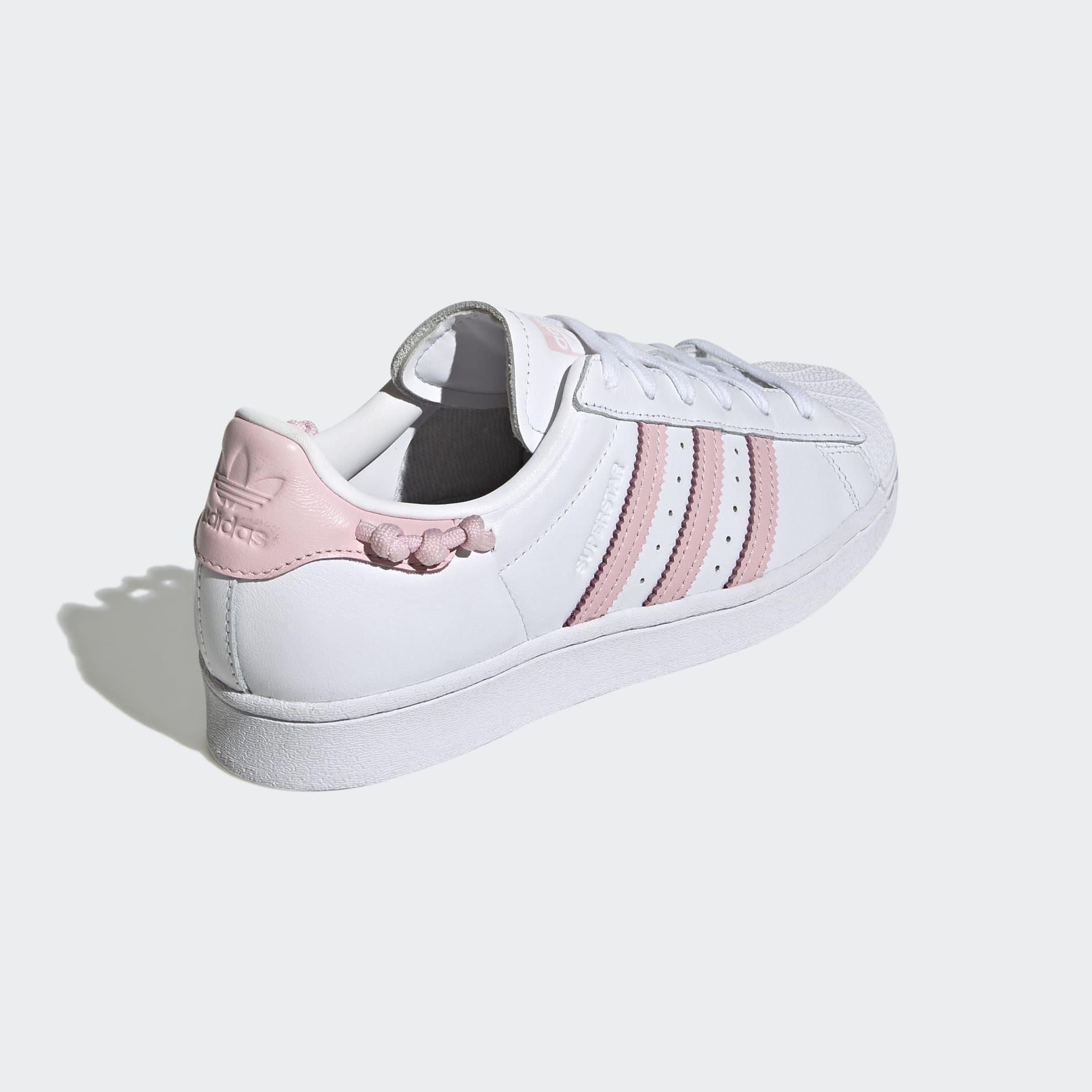 נעלי Superstar