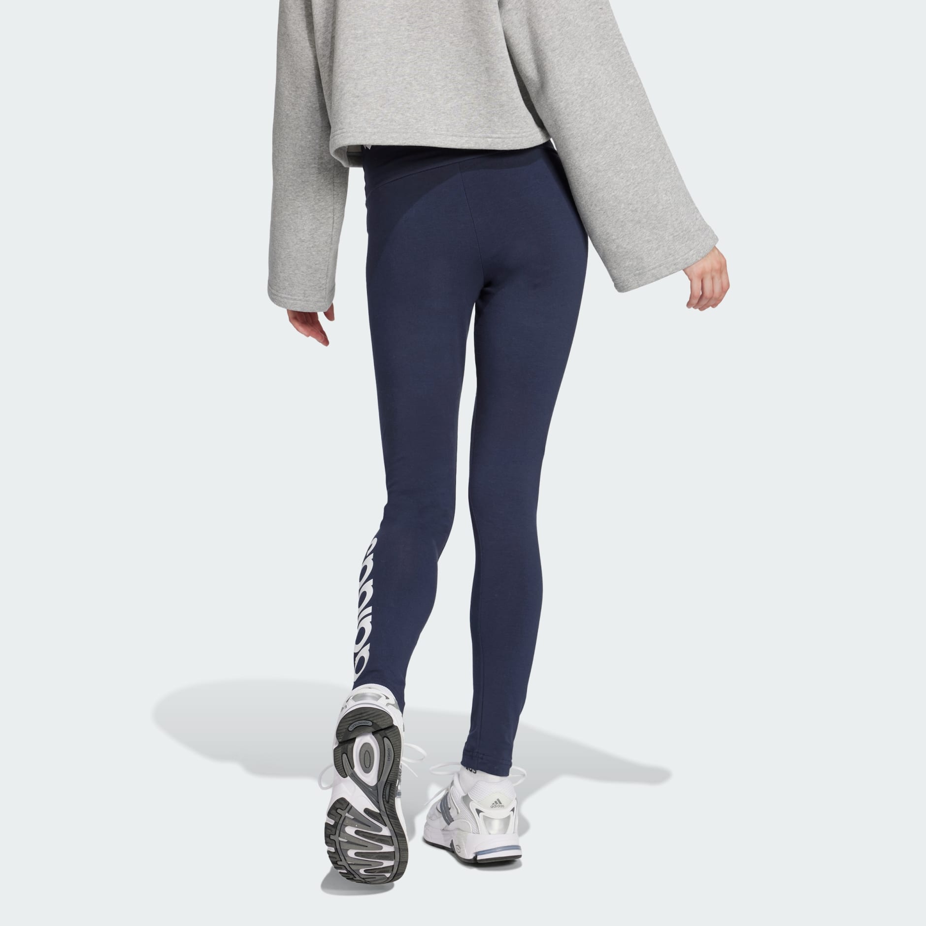 بنطال ضيّق ESSENTIALS HIGH-WAISTED LOGO