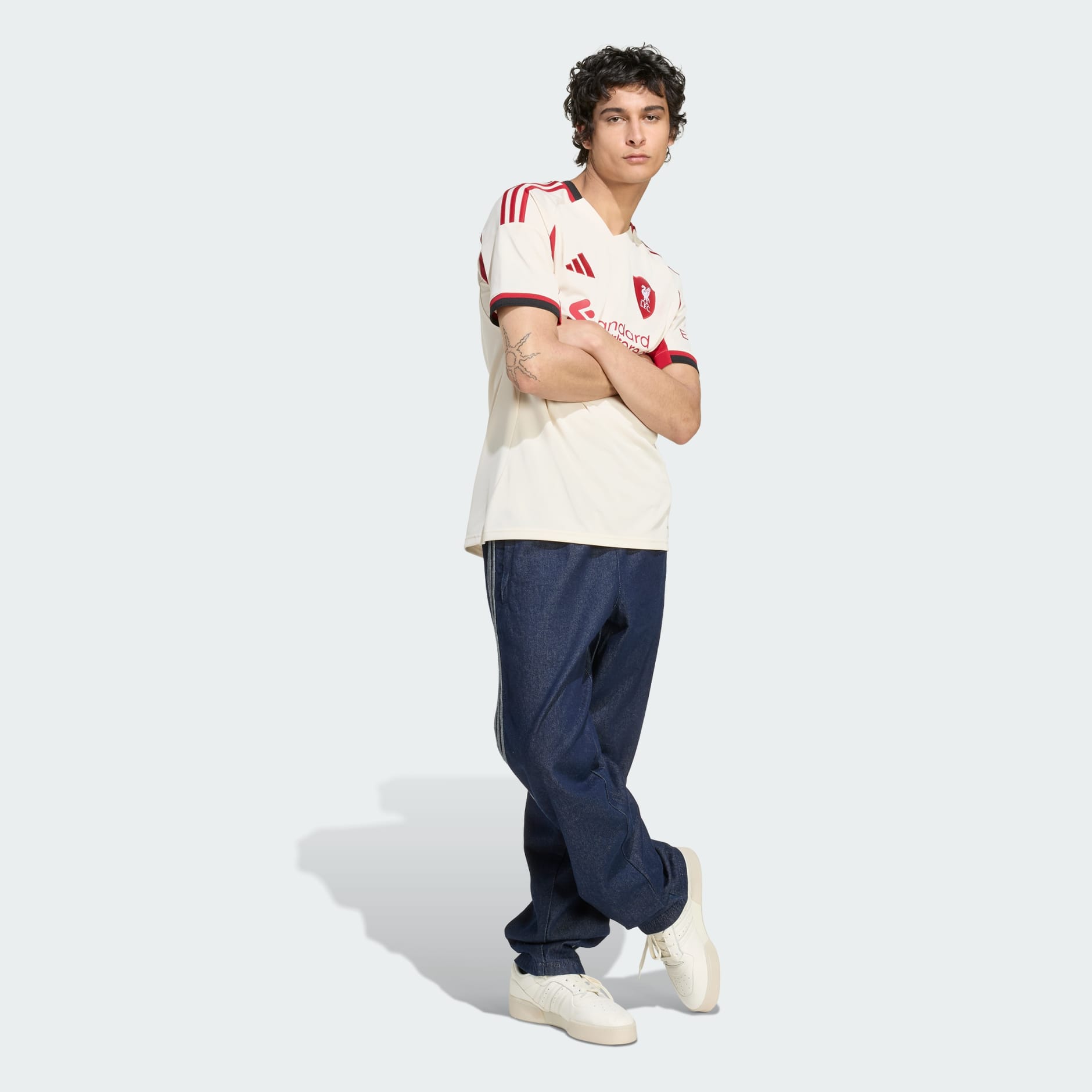 利物浦足球俱樂部25/26 作客球衣- 白色| adidas香港官方網上商店