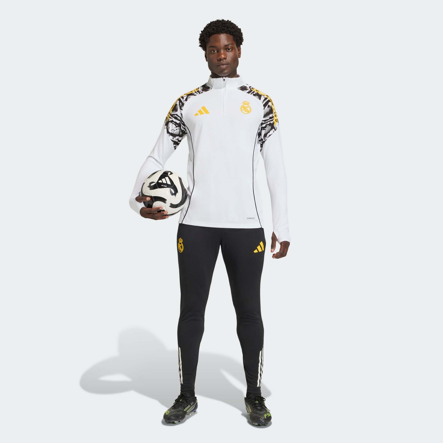 Tricou de Antrenament adidas Real Madrid Avengers 25/26 Tiro 25 Competition