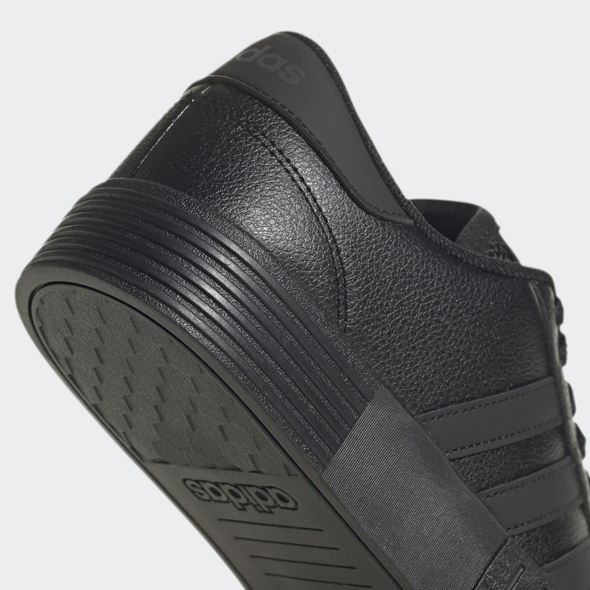 Court Bold Shoes