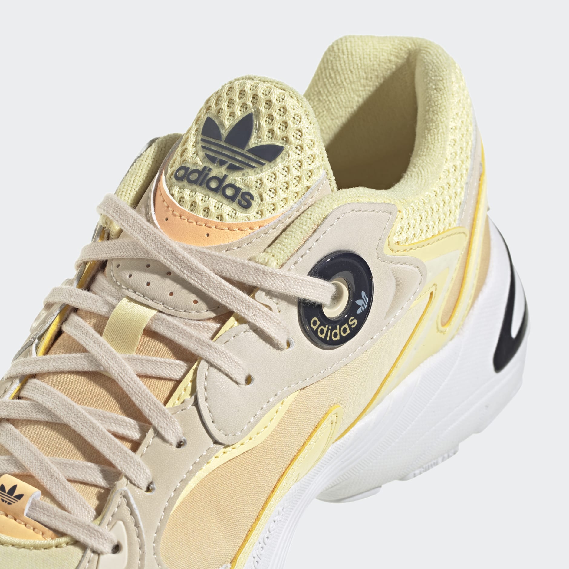 Astir Shoes