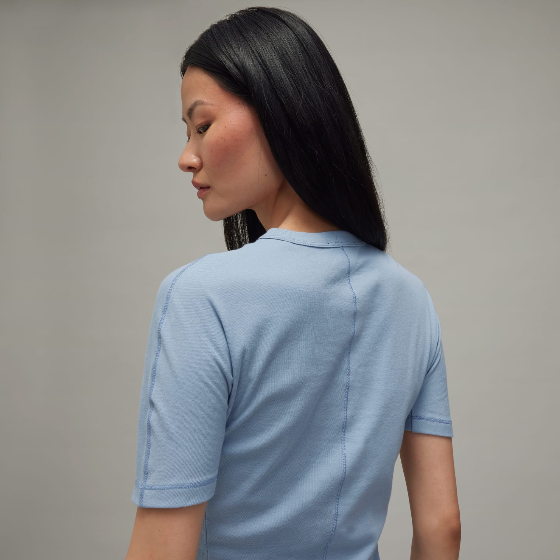 Y-3 貼身短袖 T 裇