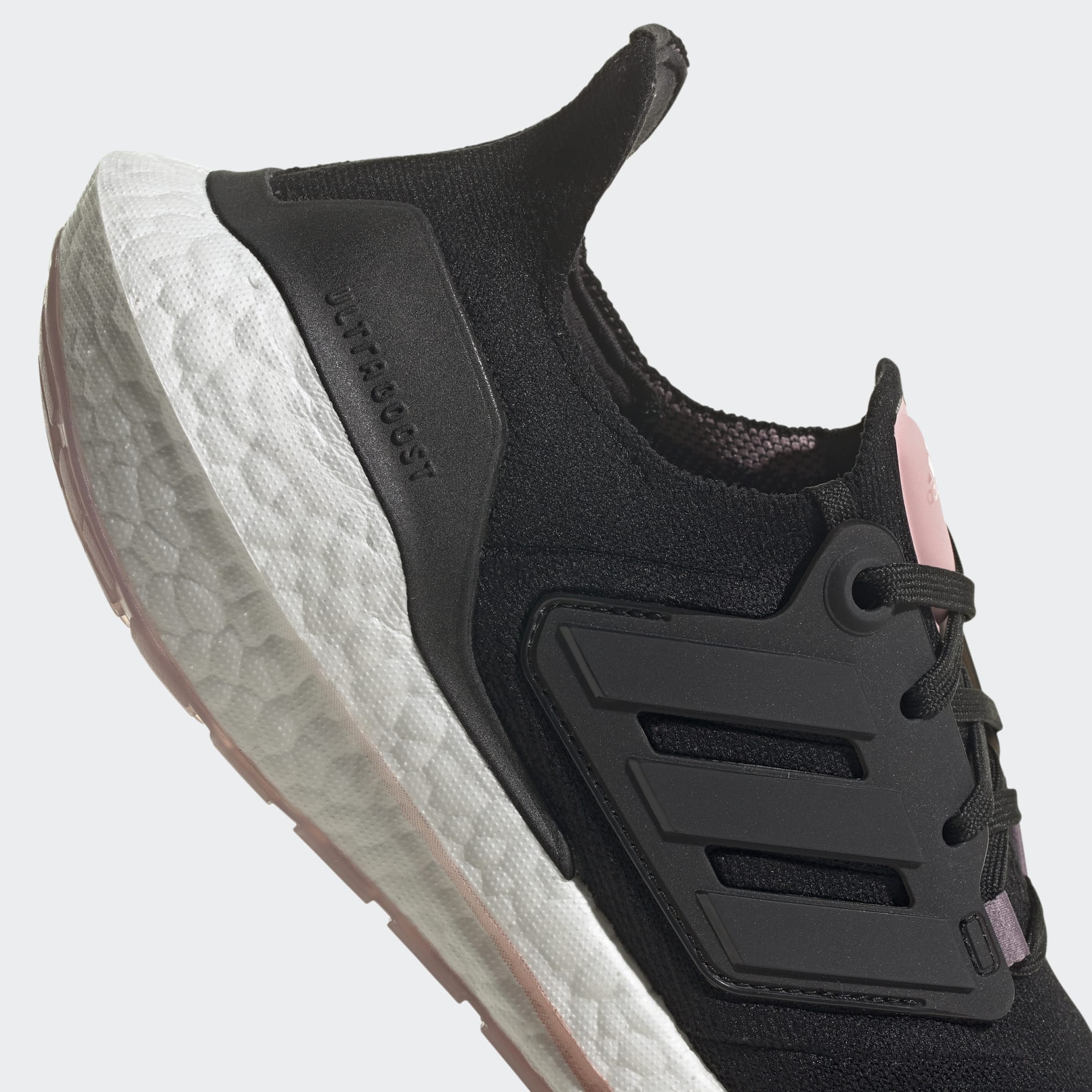 ULTRABOOST 22 SHOES