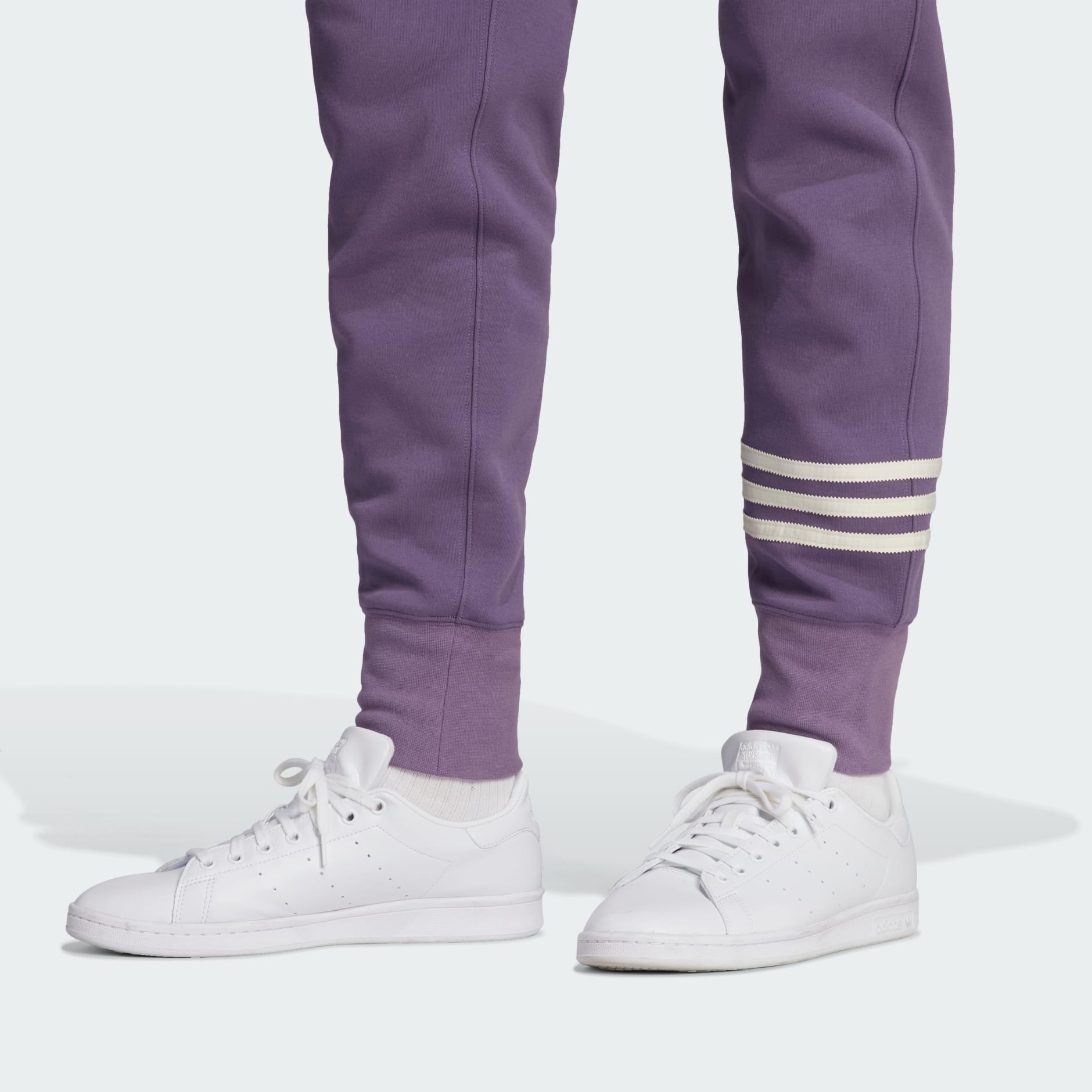 Men's Clothing - Adicolor Neuclassics Sweatpants - Purple | adidas 