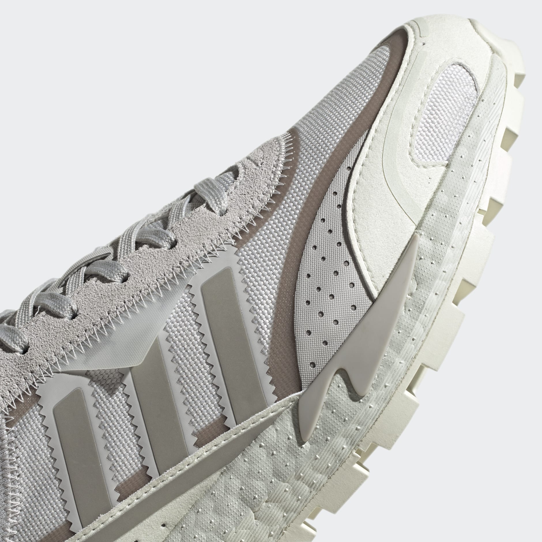Retropy P9 Shoes