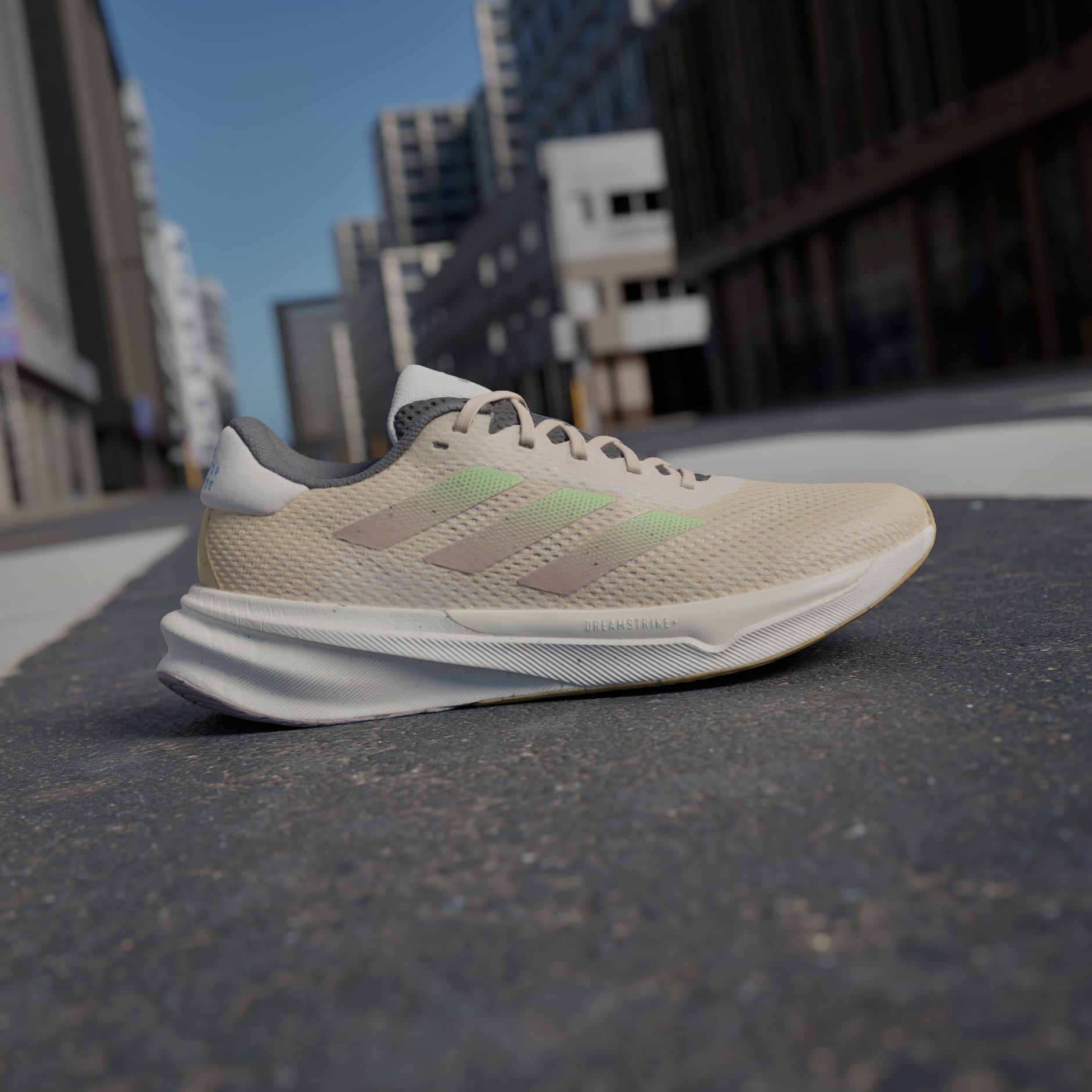 Tenis Supernova Stride Move for the Planet