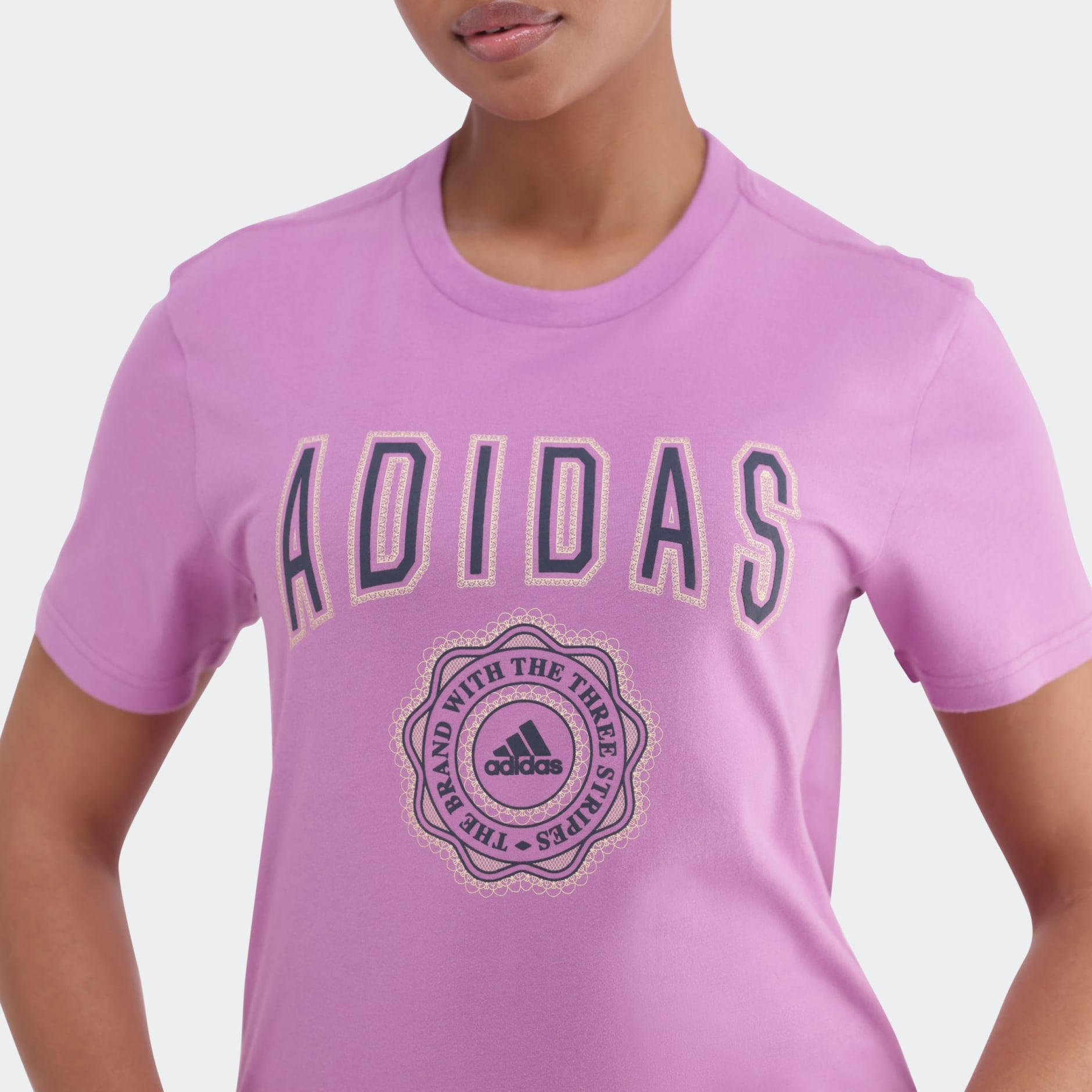 W Collegiate T