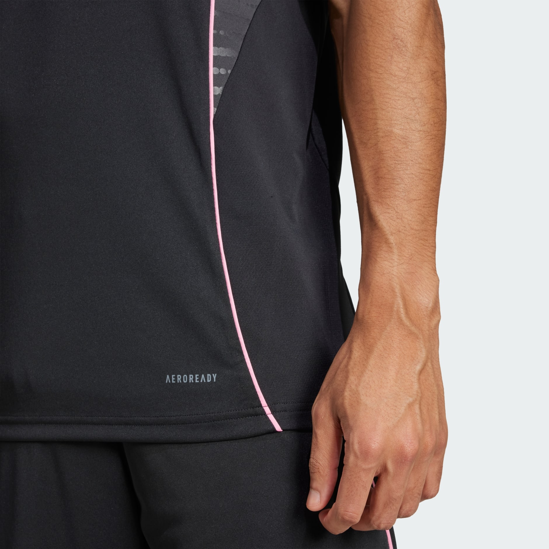 祖雲達斯 Tiro 25 Competition 訓練球衣