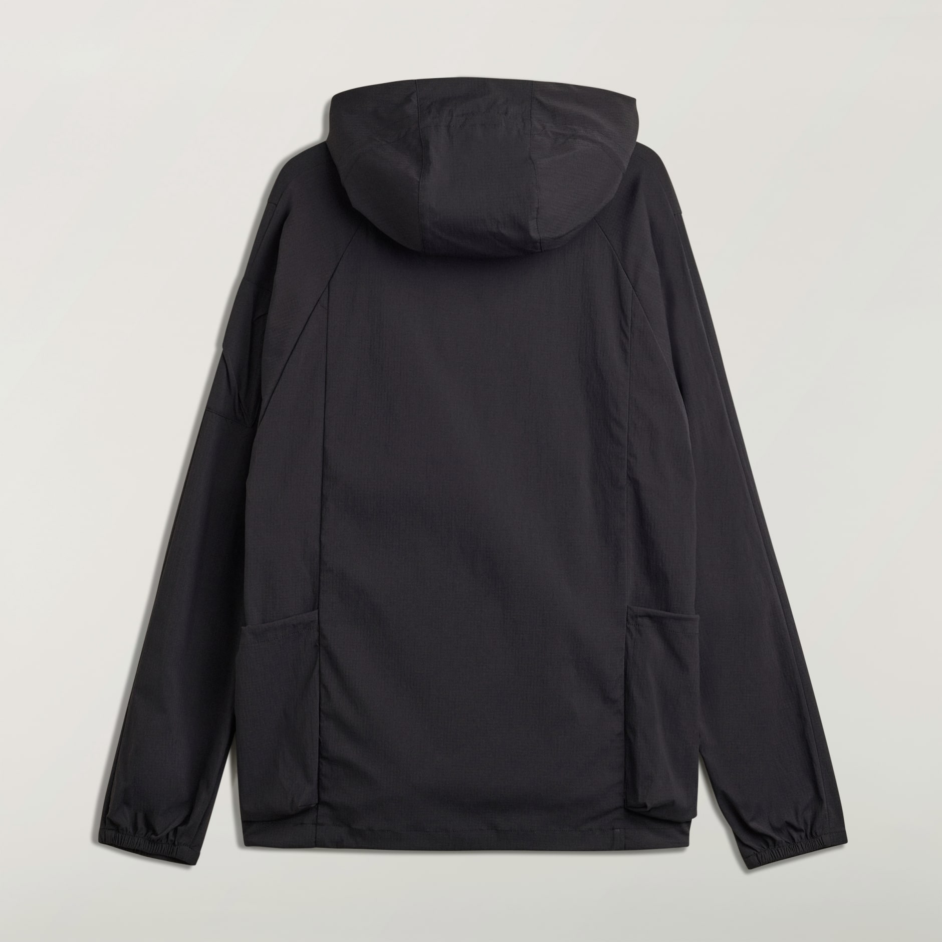 JACHETĂ NEWCASTLE SPZL F.C.