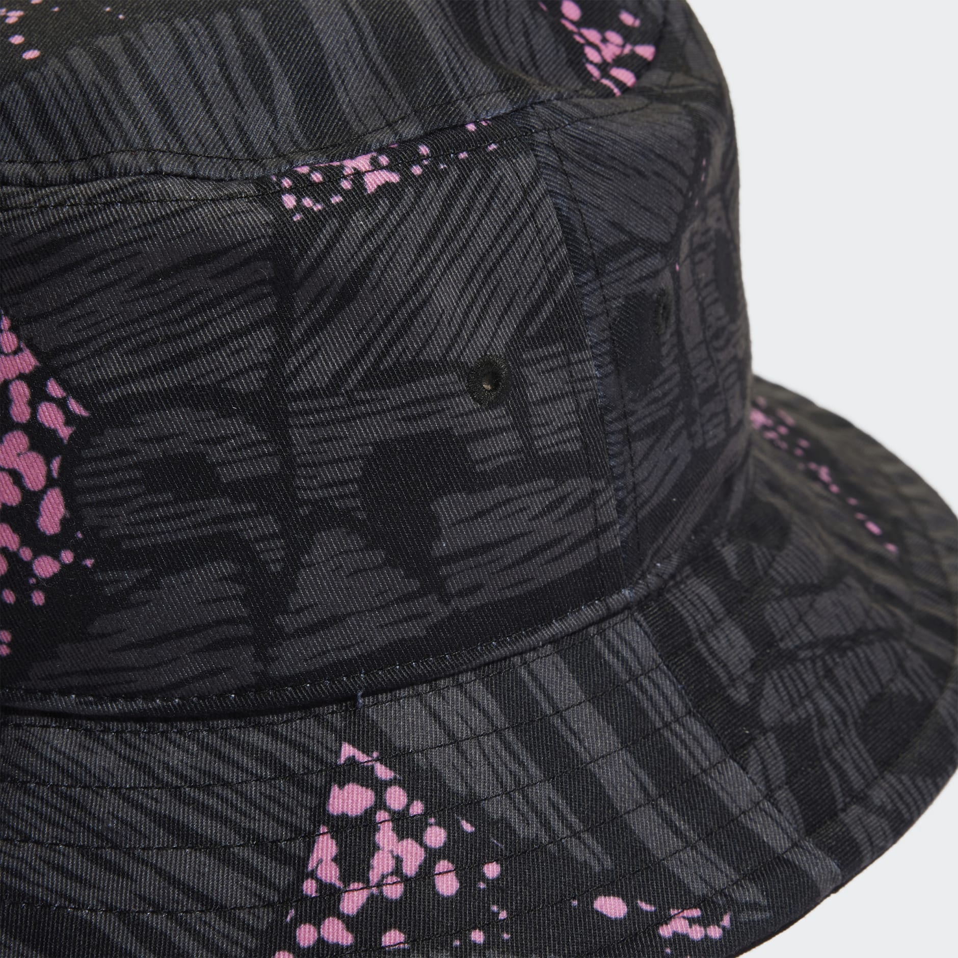 Rekive Bucket Hat