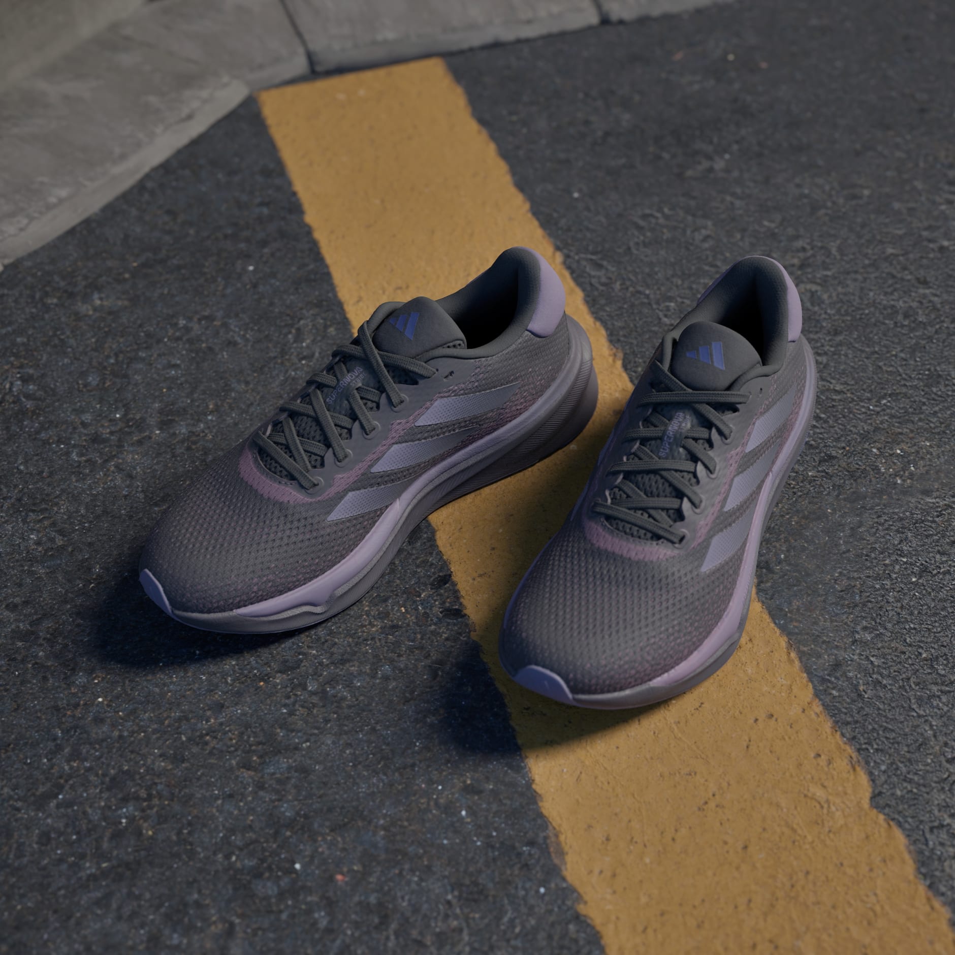 Supernova Stride Running Shoes