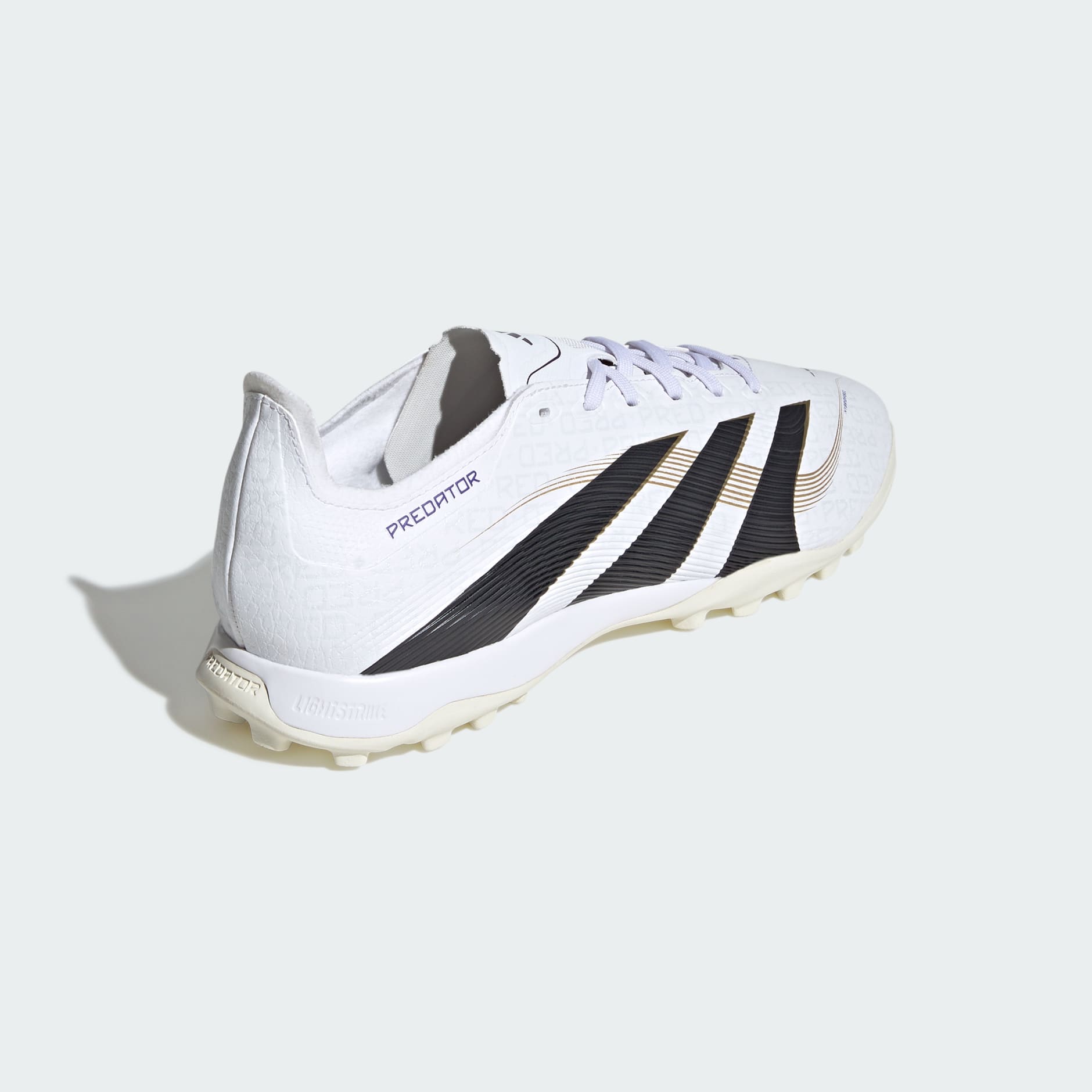 Predator League Turf Boots