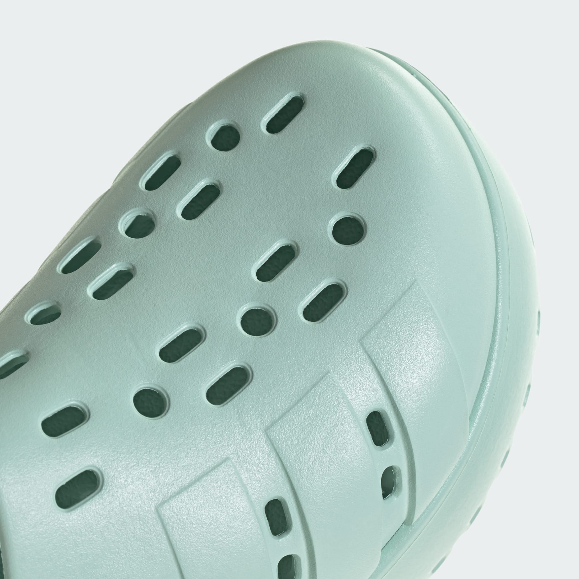 Saboți cu platformă Adilette