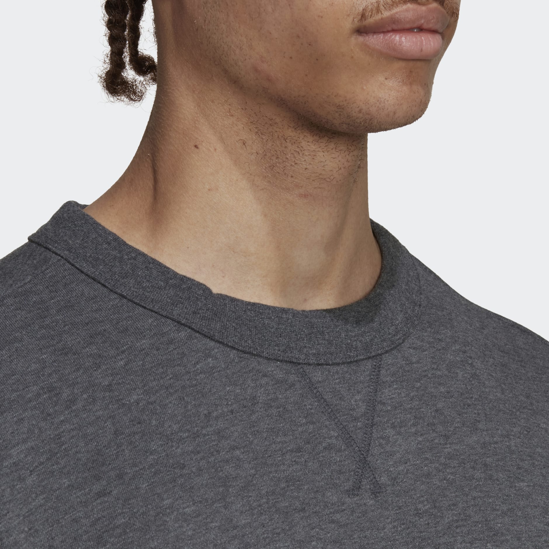 FIFA World Cup 2022™ Official Emblem Sweatshirt