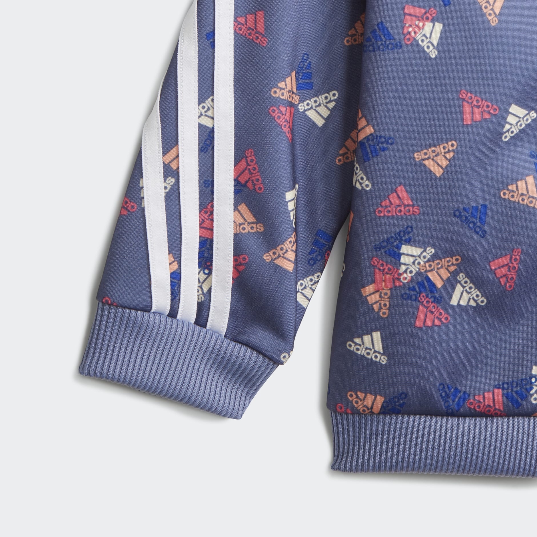 Future Icons Shiny Graphic Jogger Set
