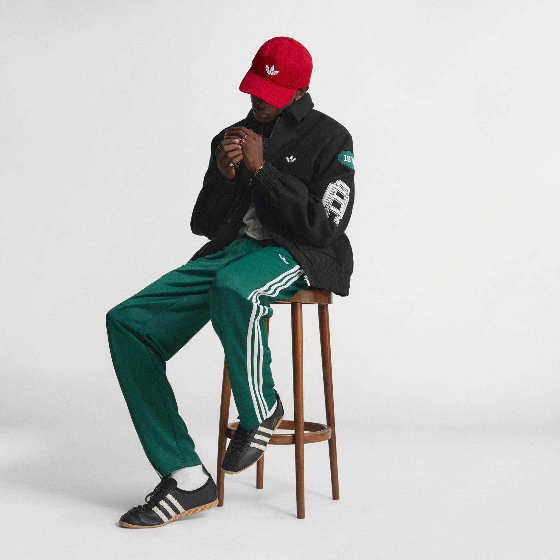 DONJI DIO TRENIRKE KLASIČNOG KROJA