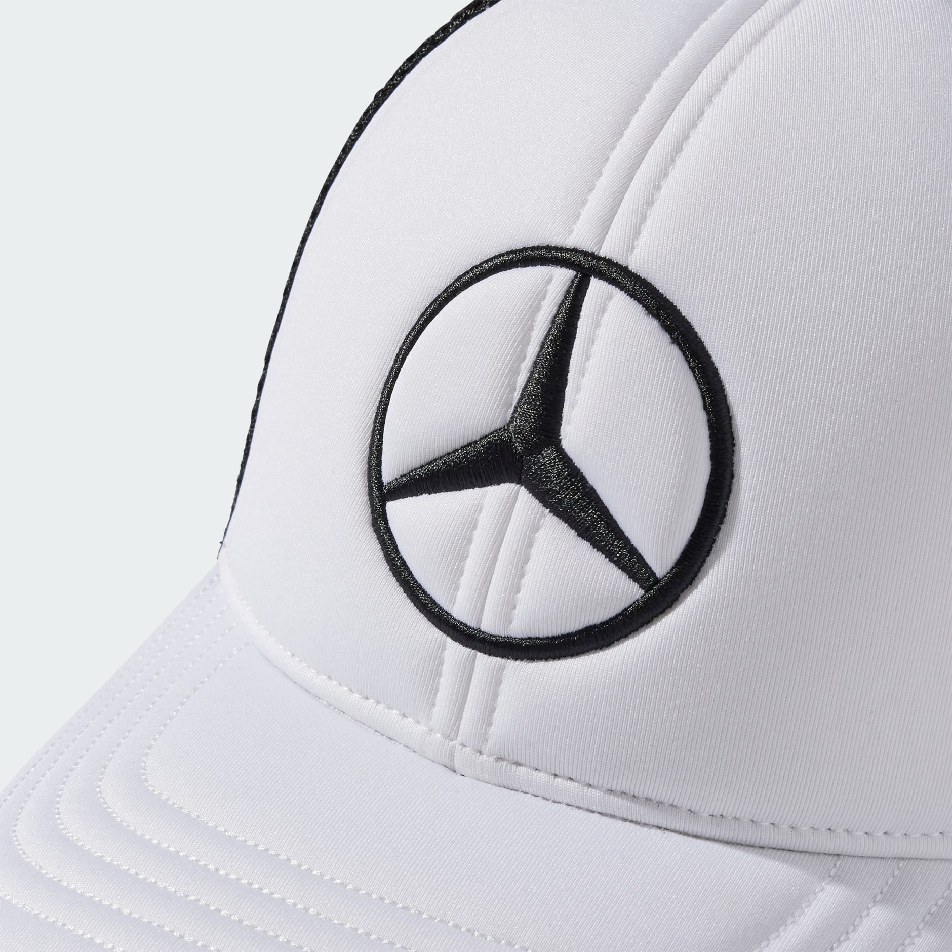 &Scaron;ilterica Mercedes - AMG Petronas Formula One Team Snapback Star Trucker