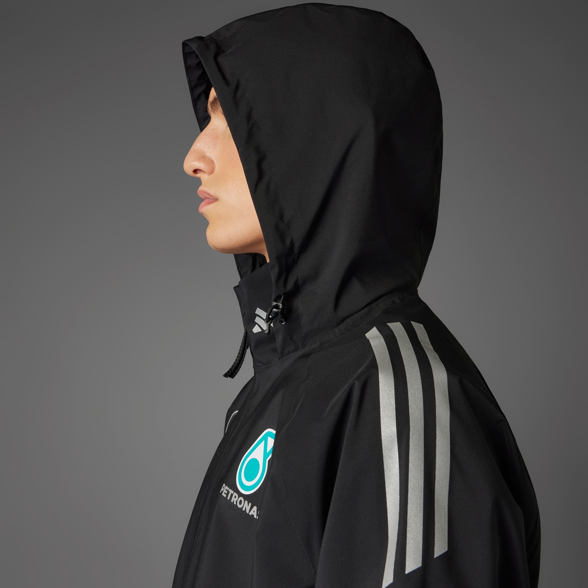 コラボ adidas×MERCEDES - AMG PETRONAS FORMULA 長袖パーカー adidas Originals アディダスオリジナルス パーカー・スウェット