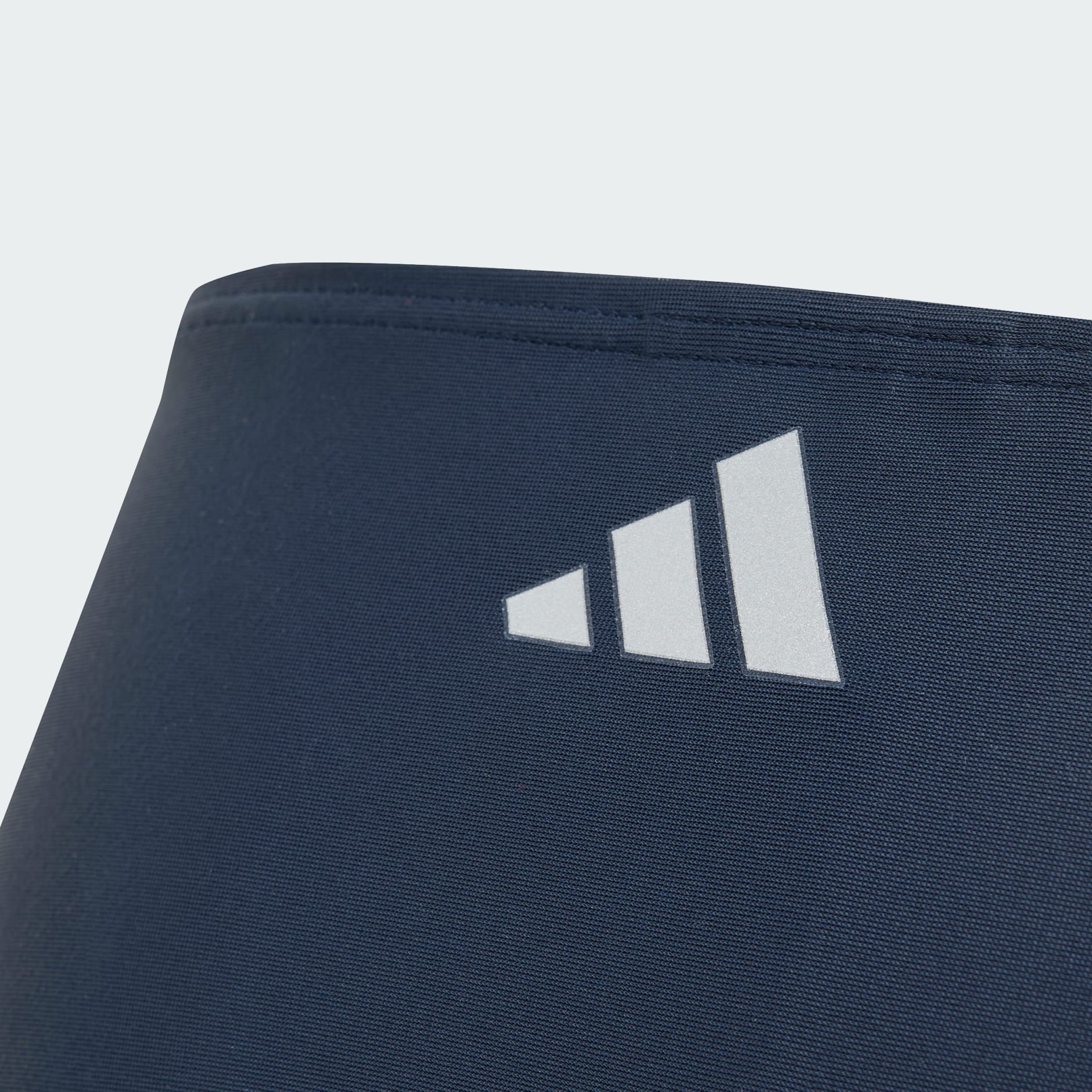 Costum de baie strălucitor pentru copii