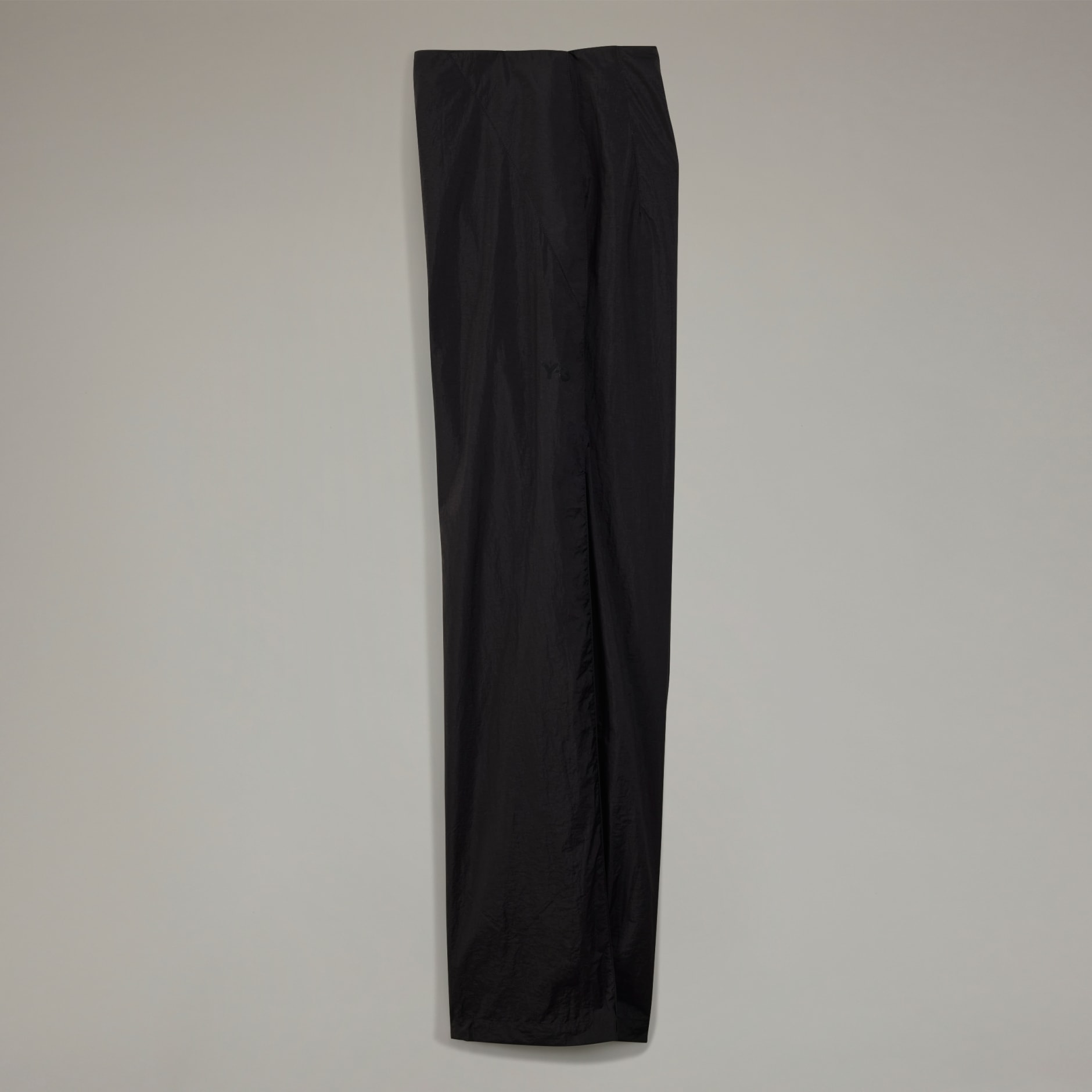 CLOTHING - Y-3 Ultralight Nylon Pants - Black | adidas Oman