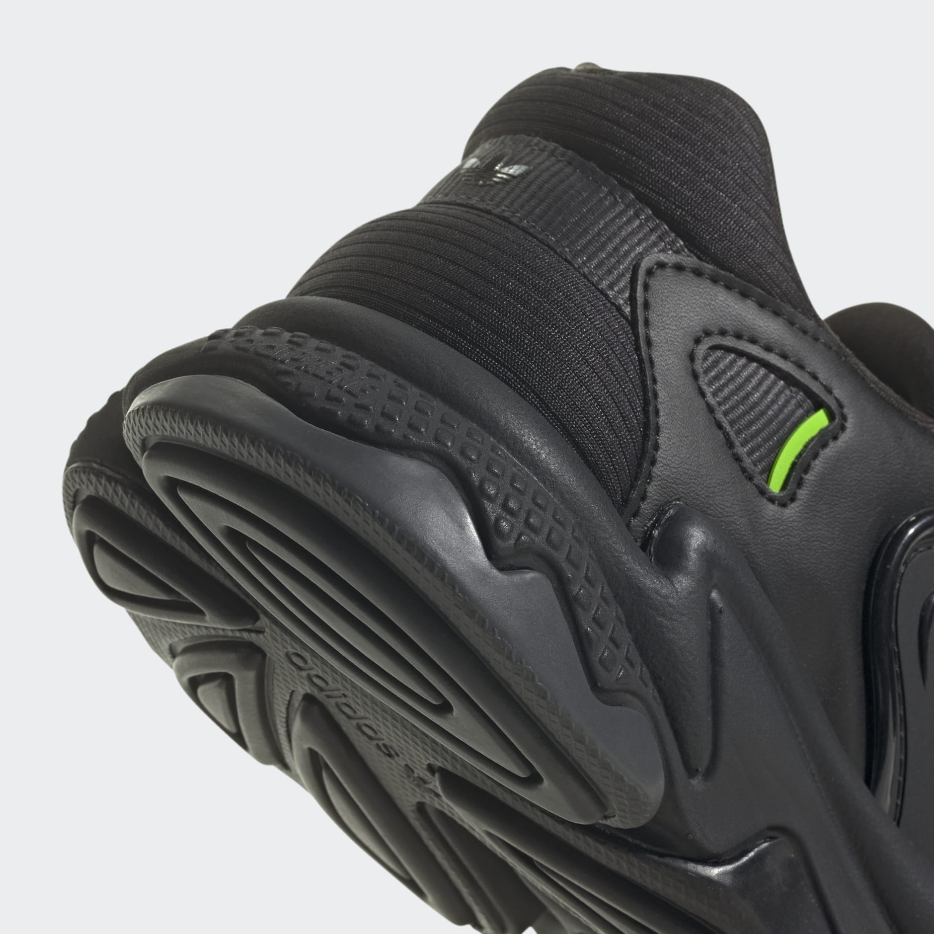 Oztral Shoes