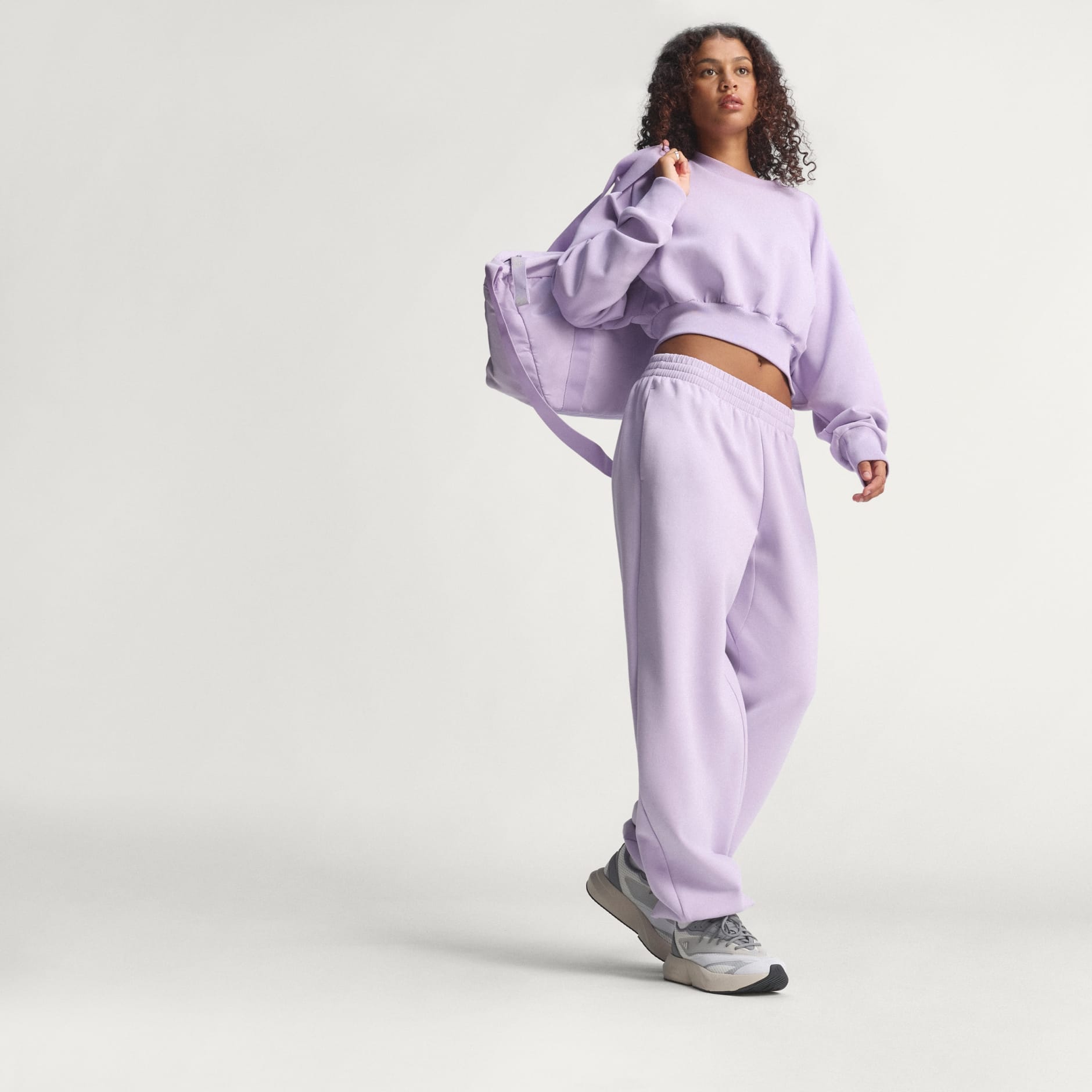 بنطال ناعم لوكس فضفاض