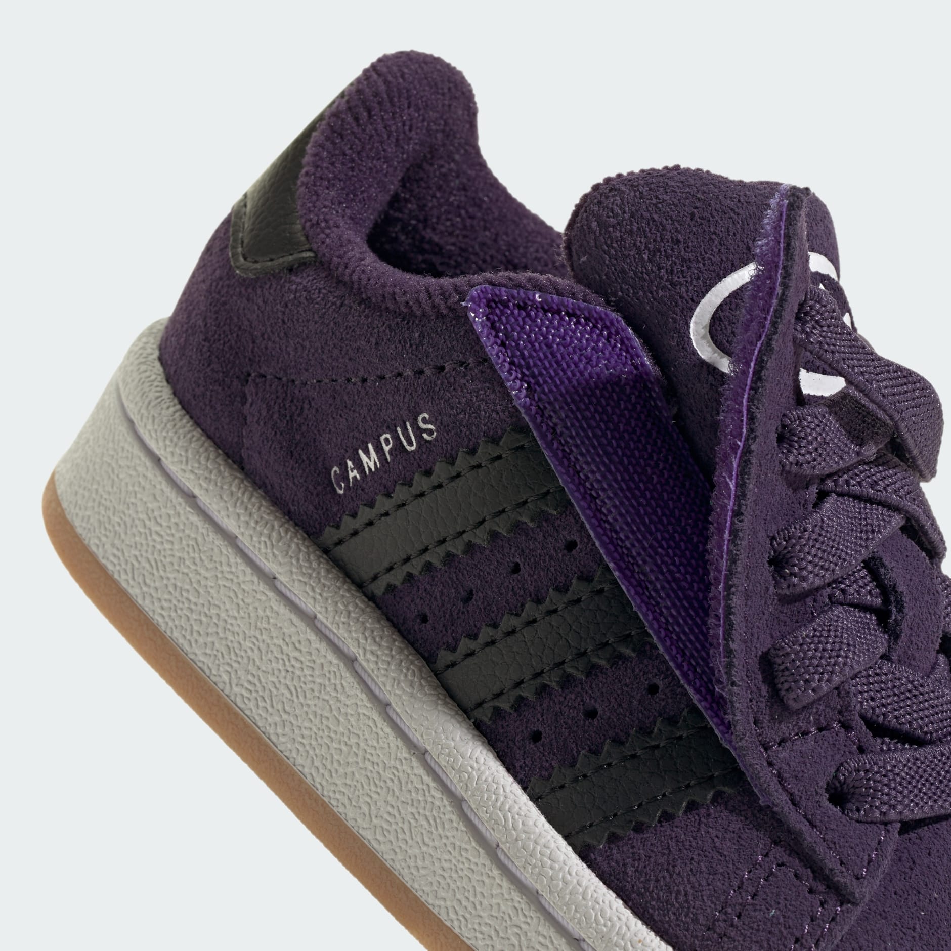 Teniși cu șireturi elastice Campus 00s Comfort