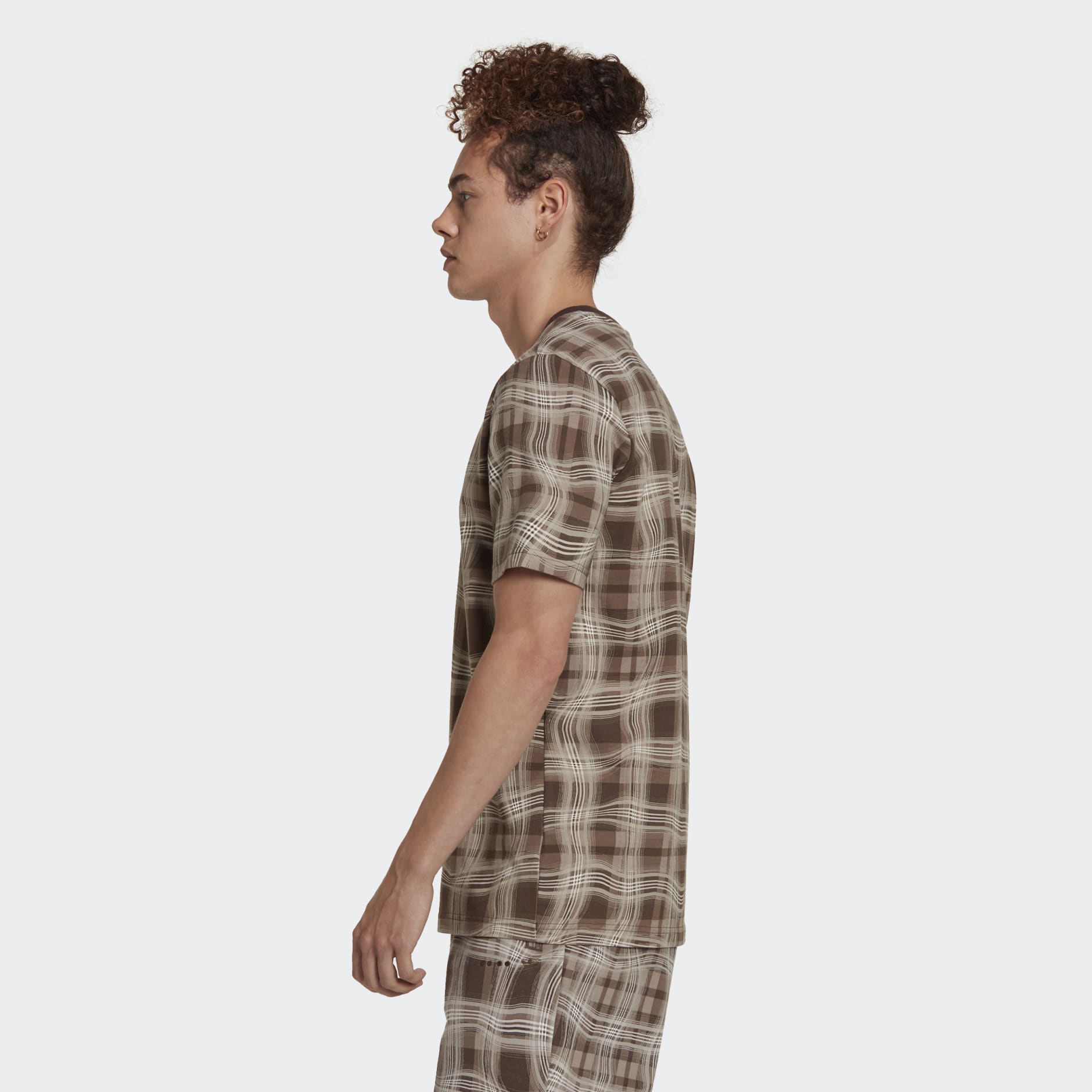 Reveal Allover Print Short Sleeve Tee