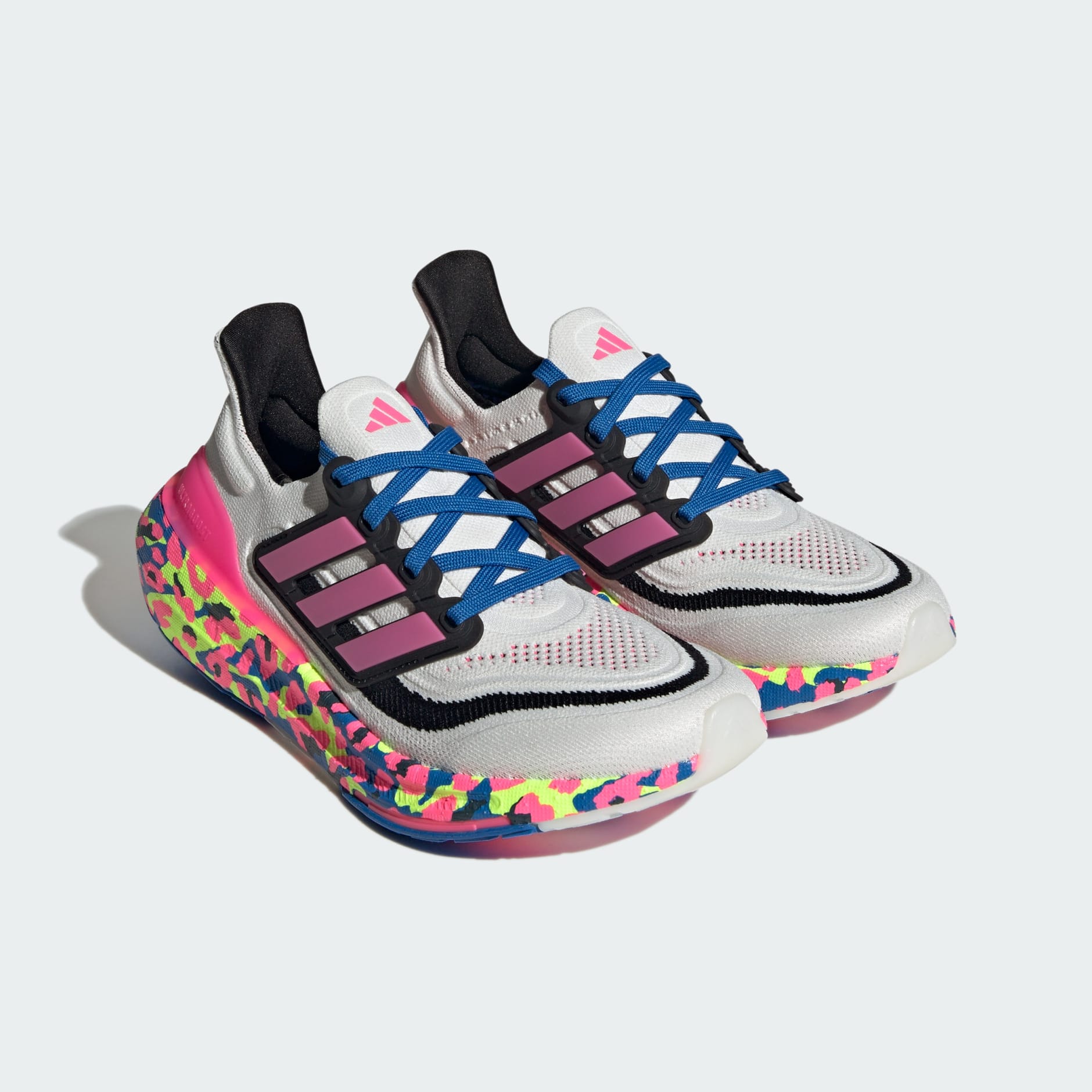 Adidas 2025 colombia chat