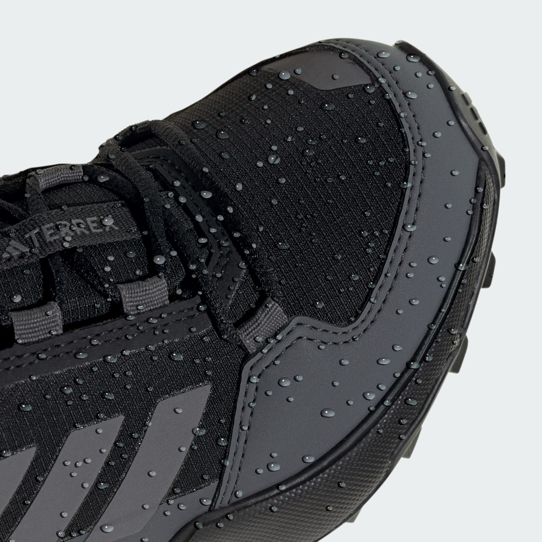 Terrex Ax4r Mid Rain.Rdy Hiking Shoes