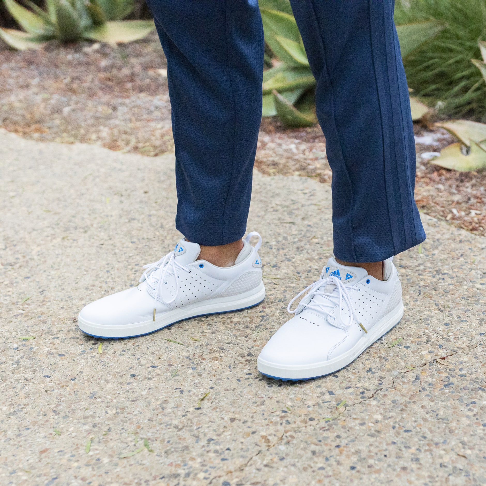 FLOPSHOT SPIKELESS GOLF SHOES