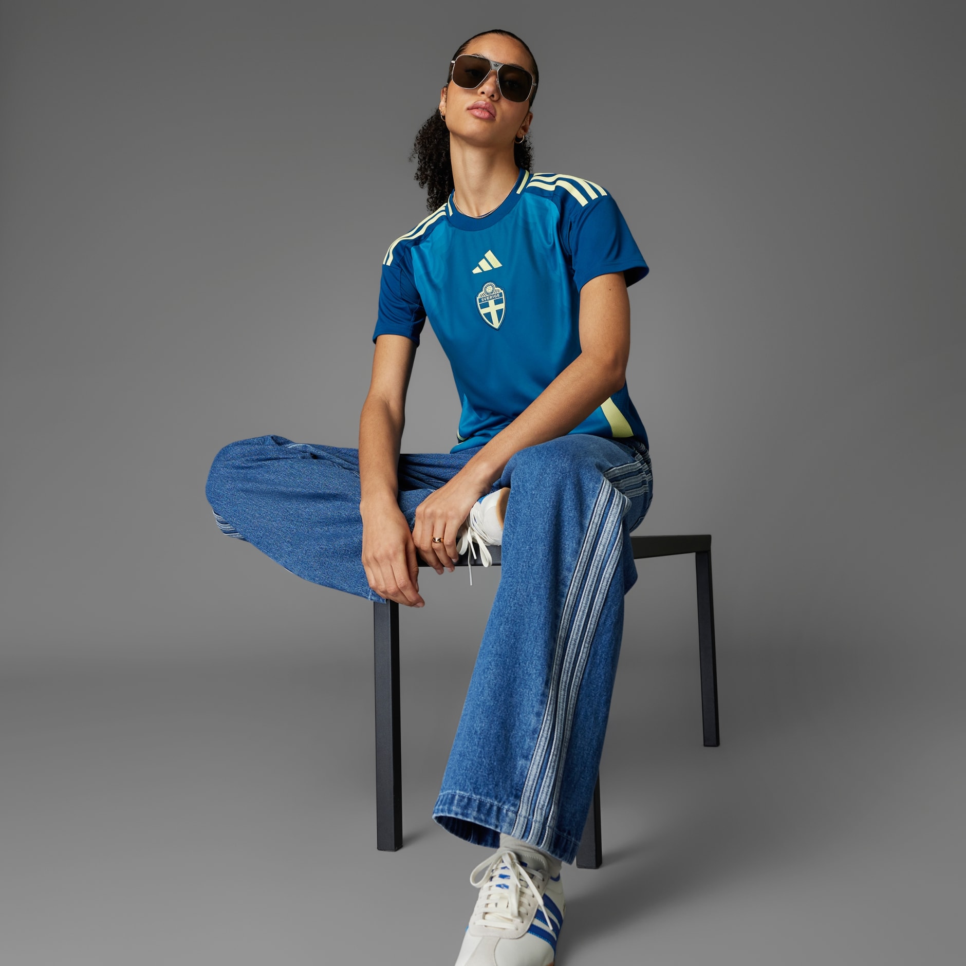 Sweden 25 (Women's Team) Away Jersey