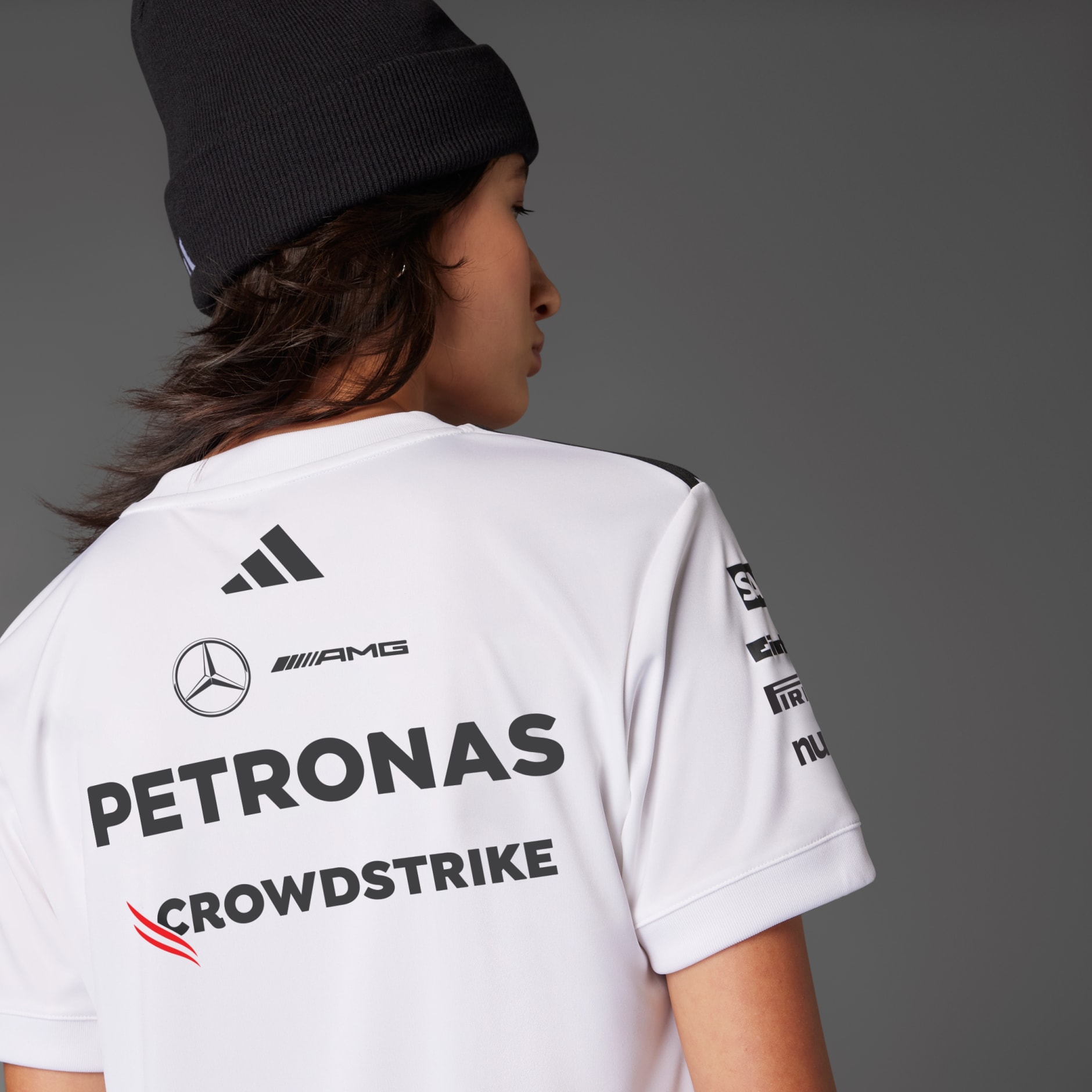 CAMISETA DE PILOTO MERCEDES - AMG PETRONAS FORMULA ONE TEAM