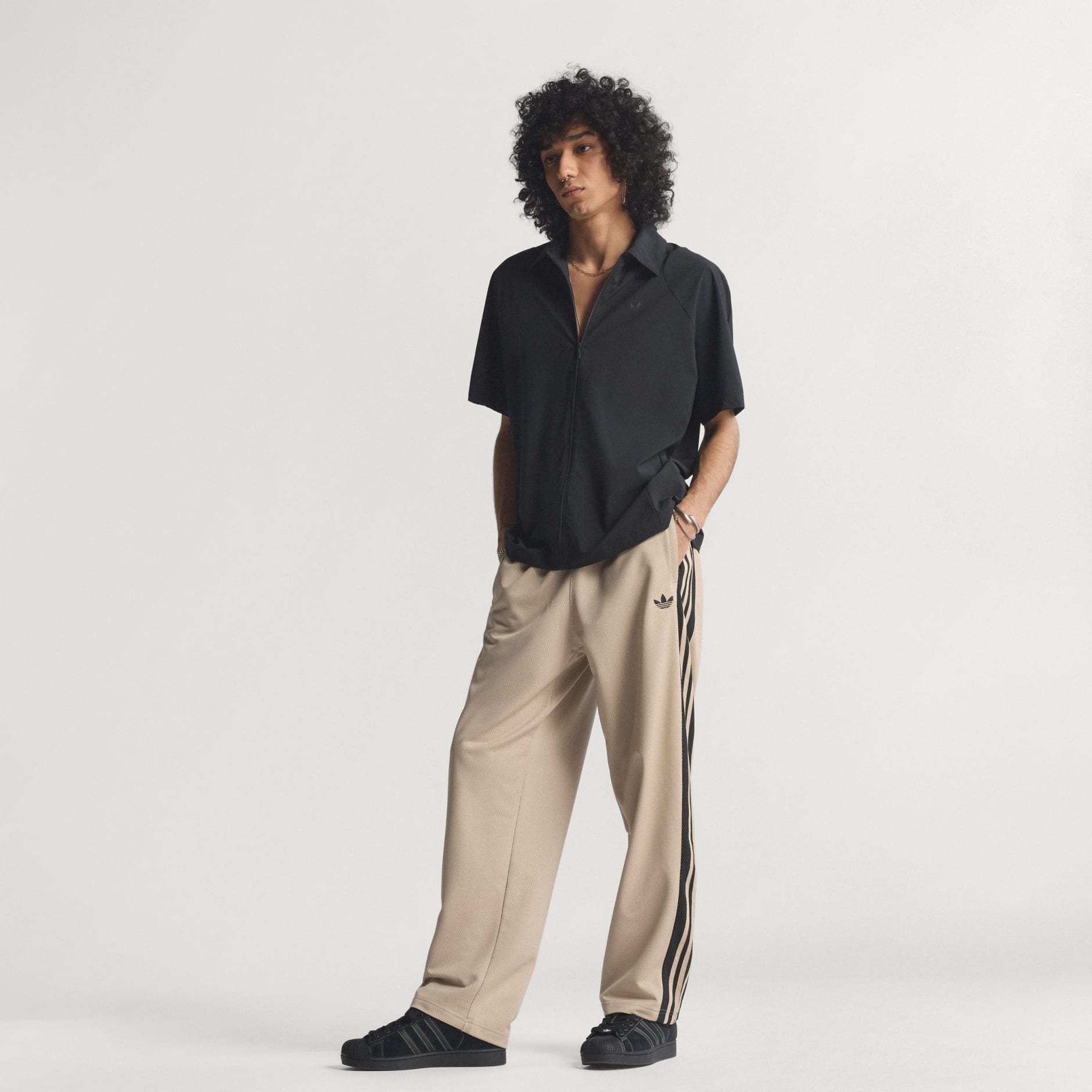 LOOSE MESH TRACKPANTS