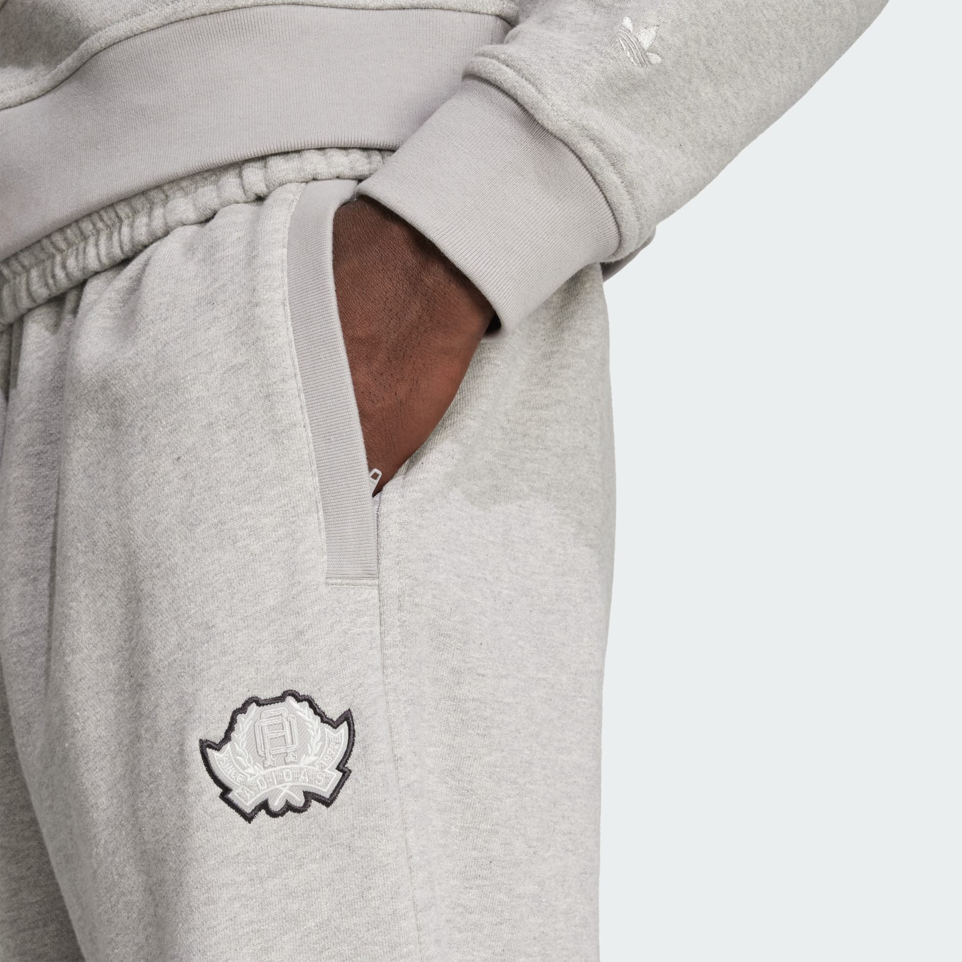 Varsity 寬鬆長褲