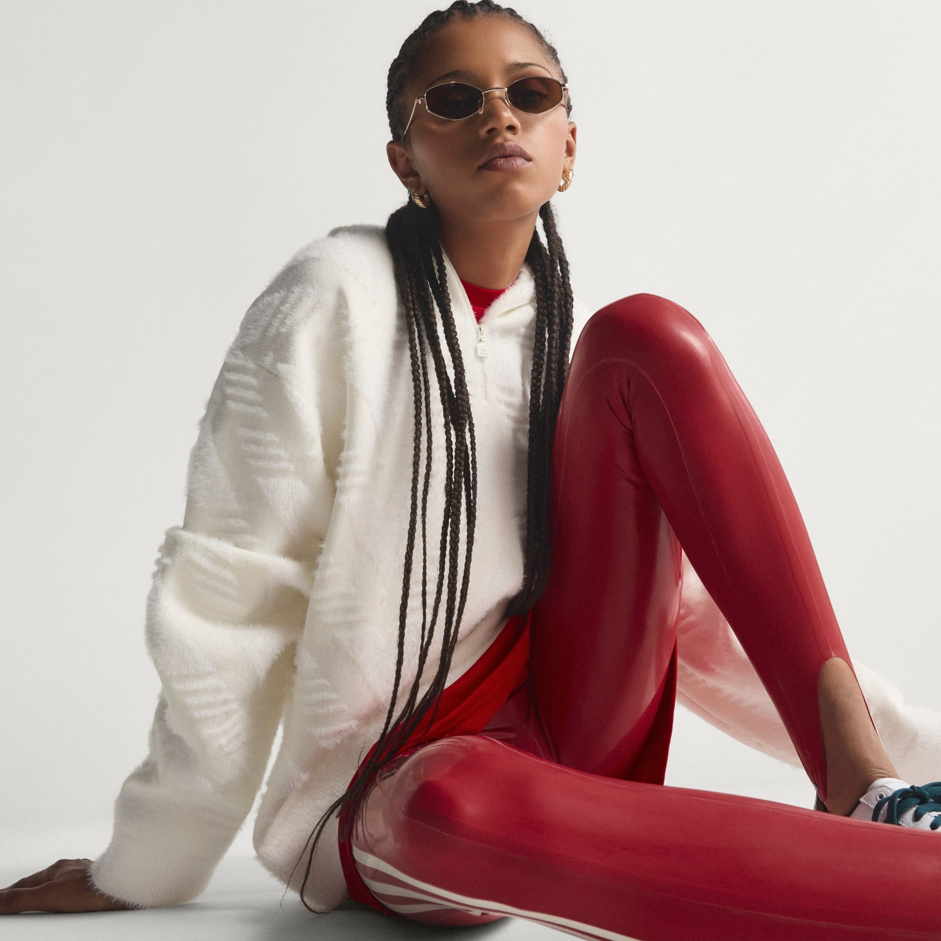 PULOVER TRICOTAT CU FERMOAR PE JUMĂTATE