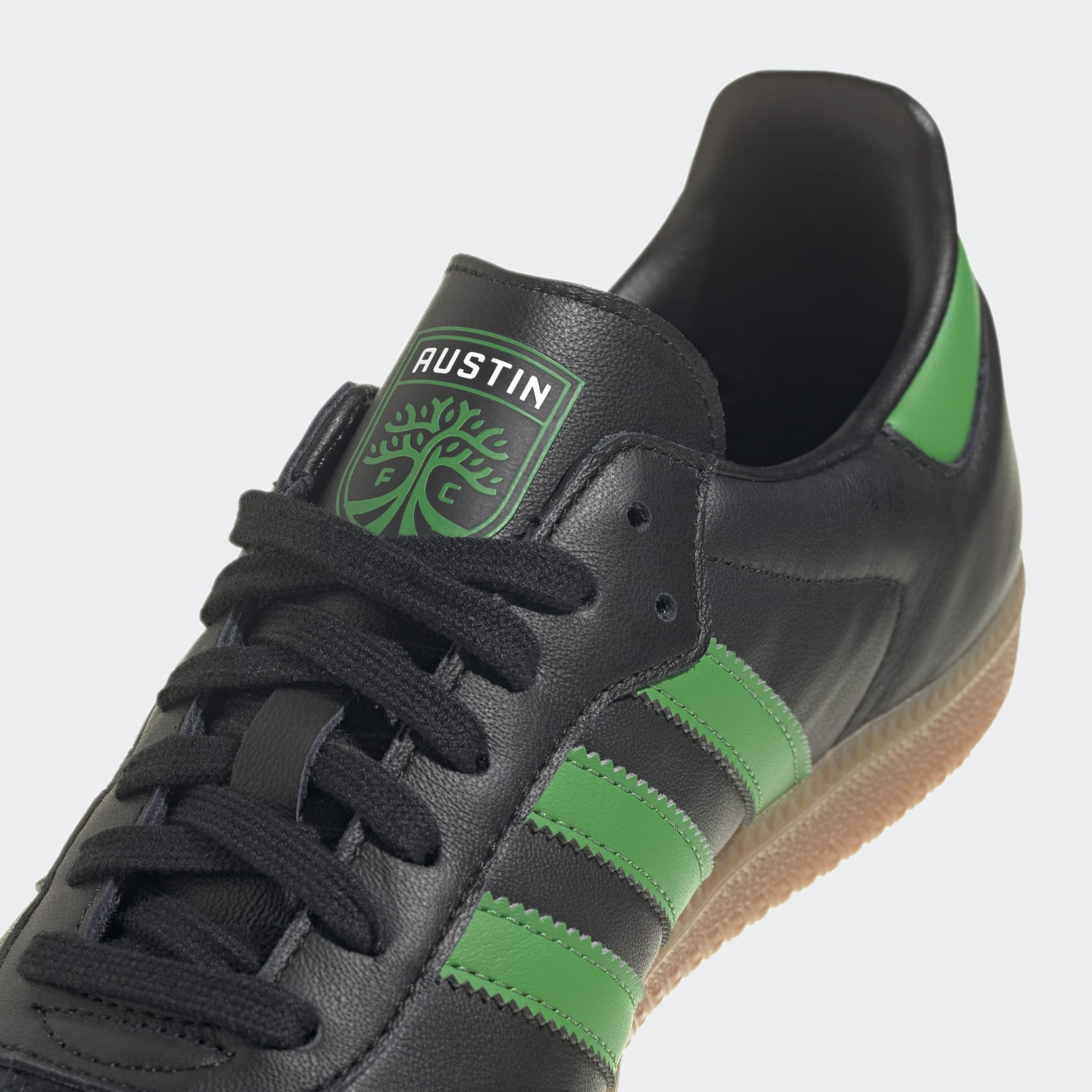 Ive been buying a variation of these shoes (always green stripes) since I  first heard My Adidas. Sometimes… | Adidas shoes outlet, Adidas superstar, Adidas  sneakers