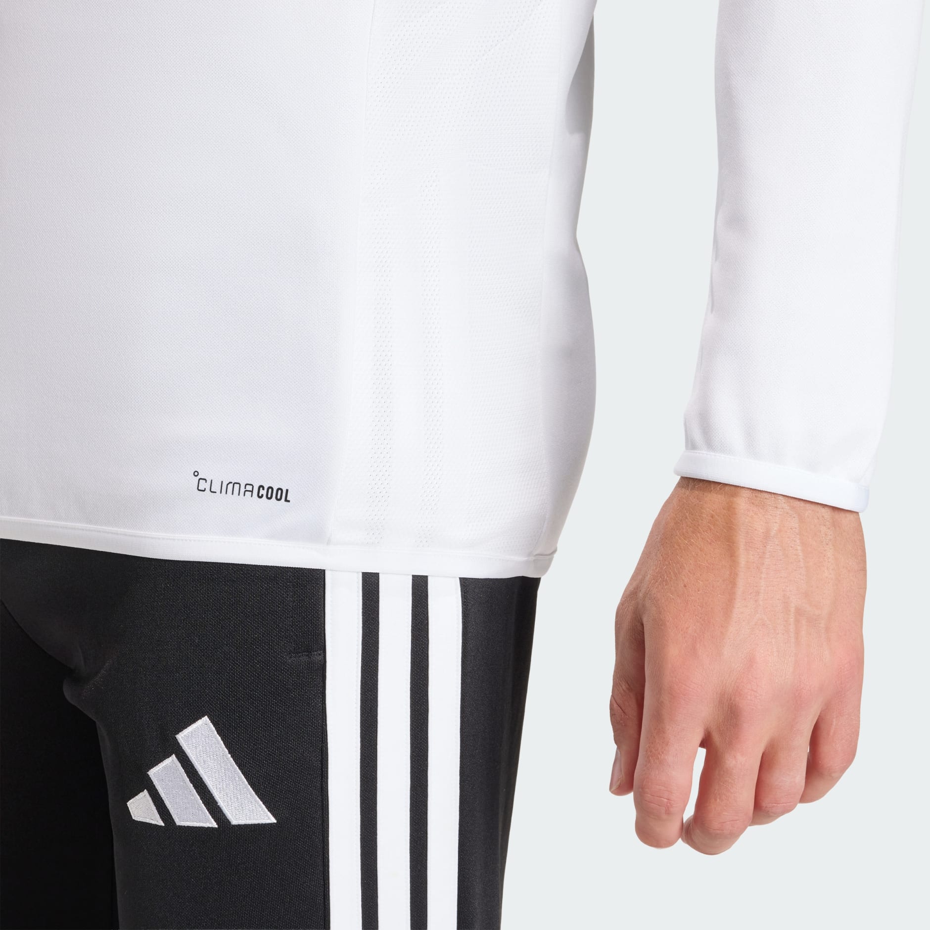 Tiro 26 League Training Top